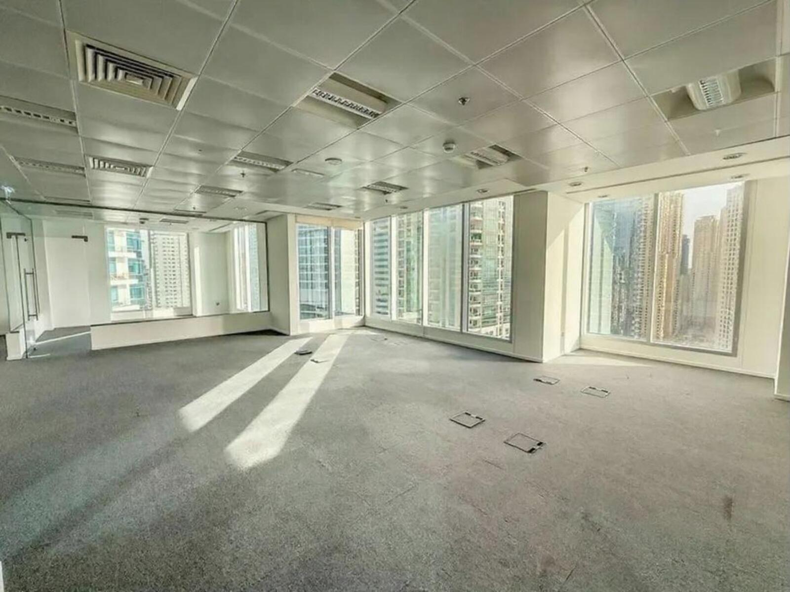 Fully Fitted Office | Marina View | Vacant Now