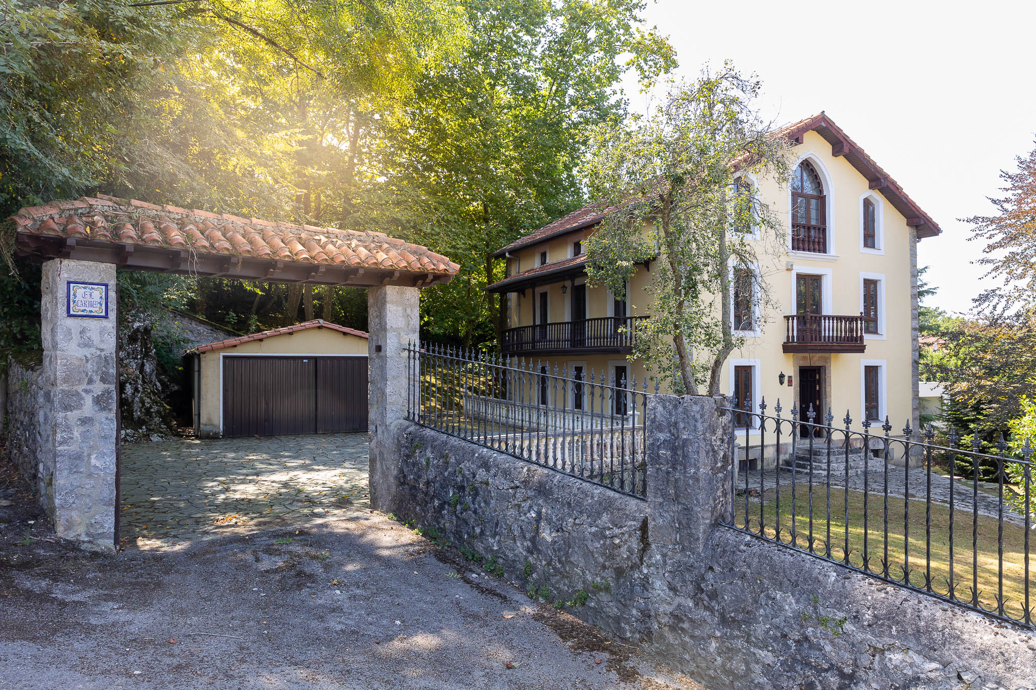 Historic Mansion in La Cavada