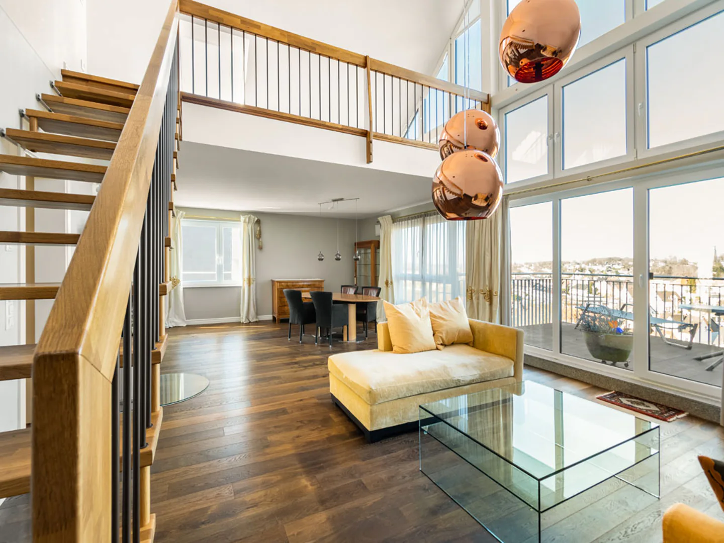 Einzigartige und stadtnahe Maisonette-Wohnung - Foto 2