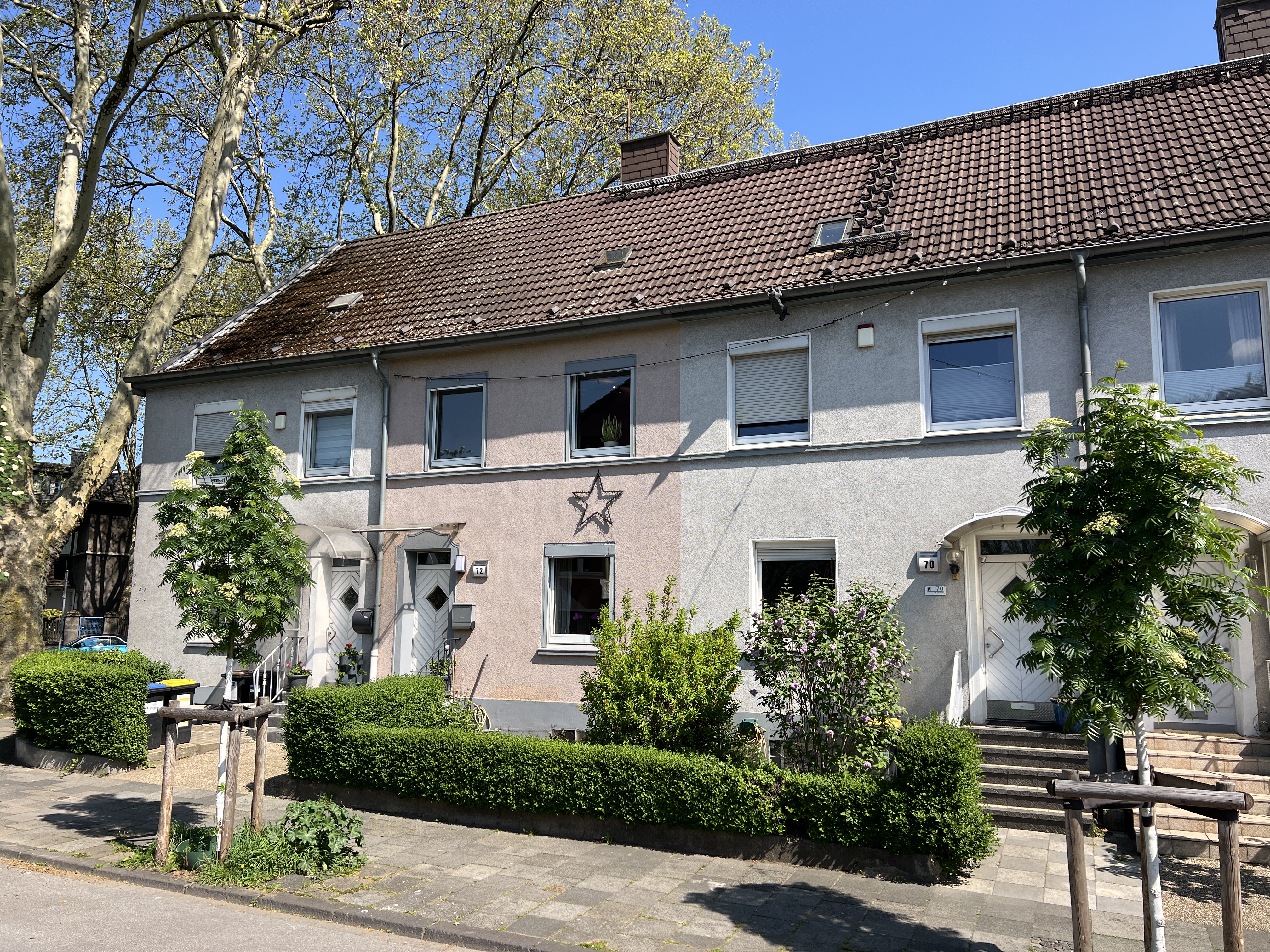 Charmantes Reihenhaus mit Garten & Sauna in Duisburg-Obermeiderich