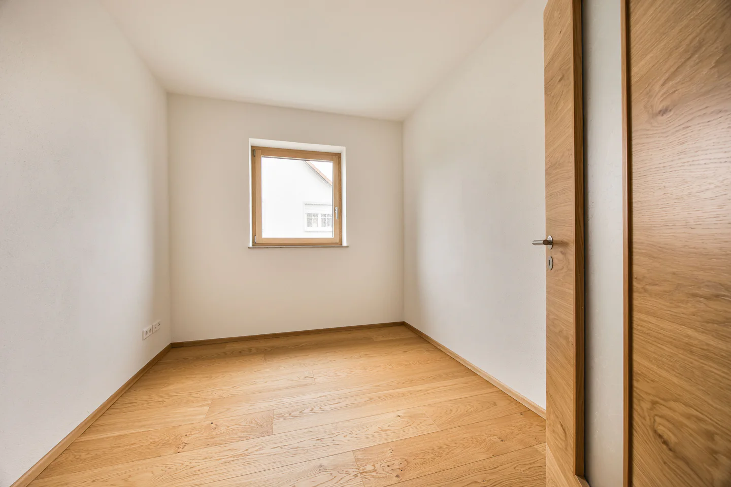 Sorglos im Alter: Rollstuhlgerechte Einheit auf 210 m², Neubau & Garten! - Photo 5