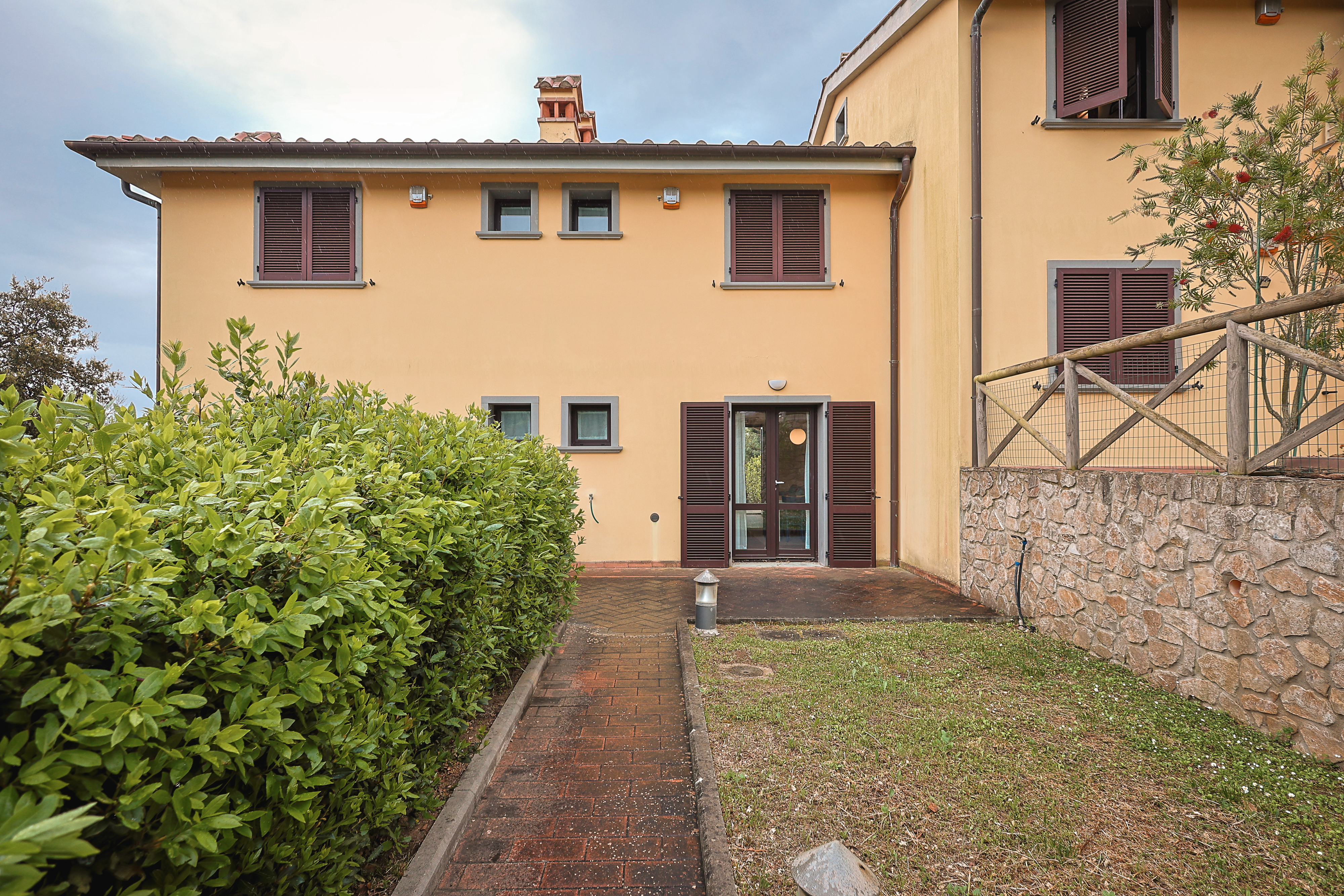 Sea-view apartment in Rocchette