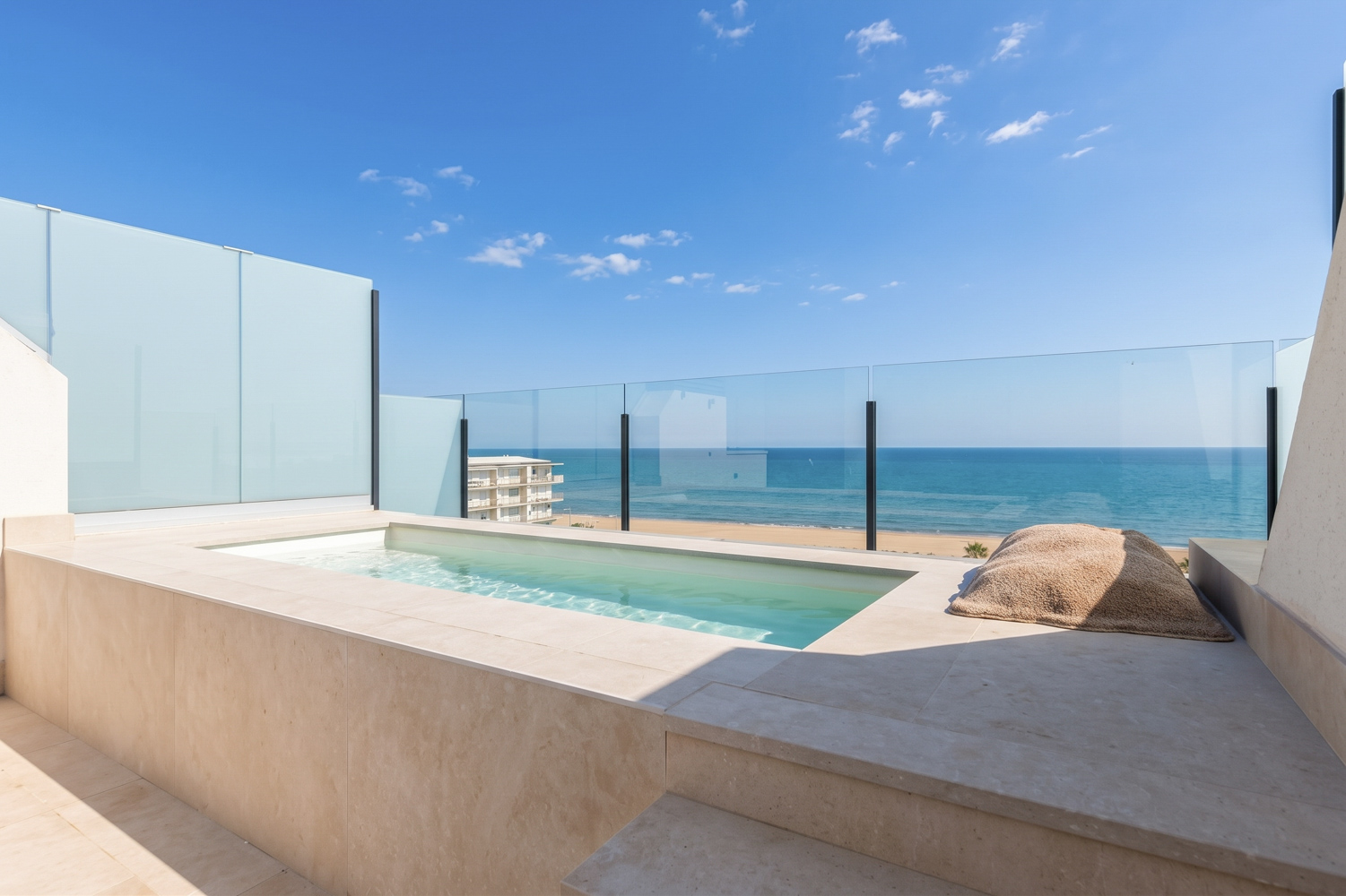Exclusive designer penthouse steps from the Mediterranean in Dénia