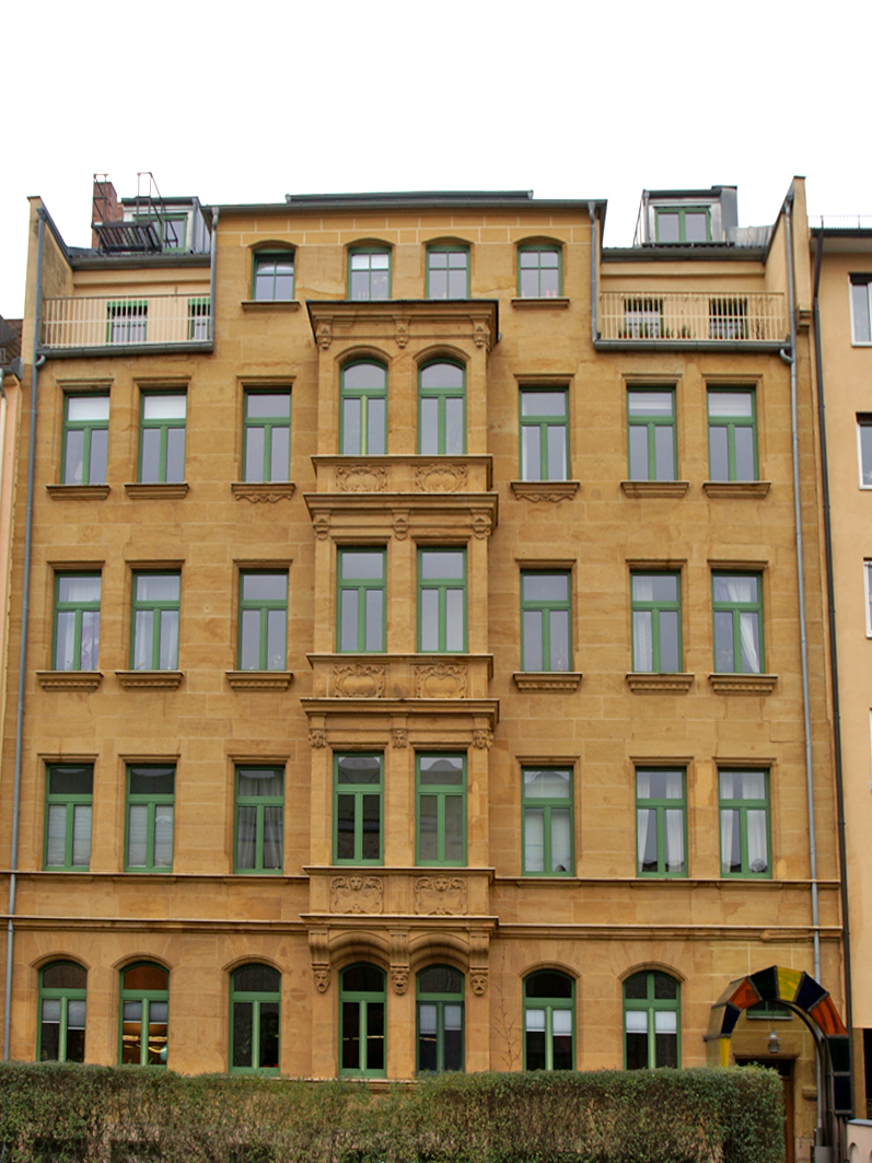 Charmante Altbauwohnung am Stadtpark