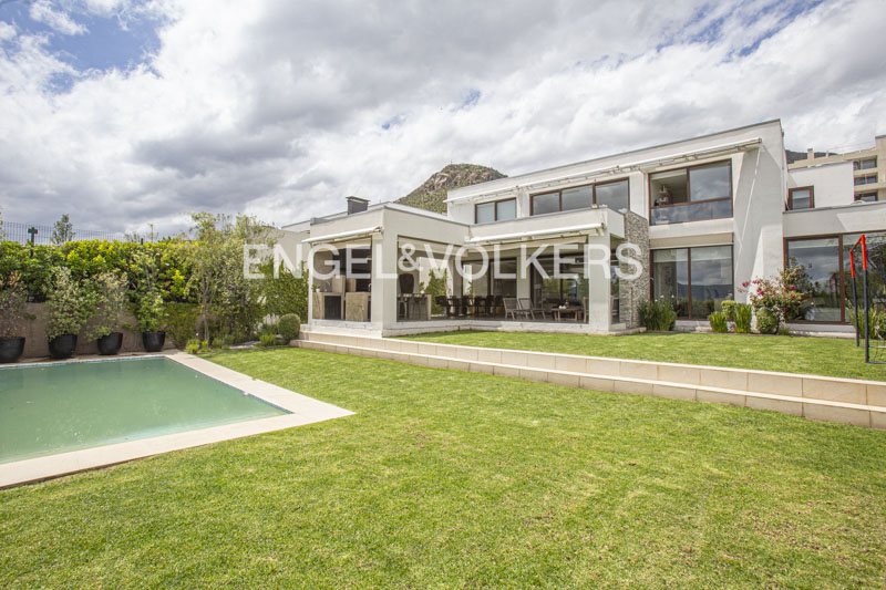 Venta Casa en Condominio San Carlos de Apoquindo