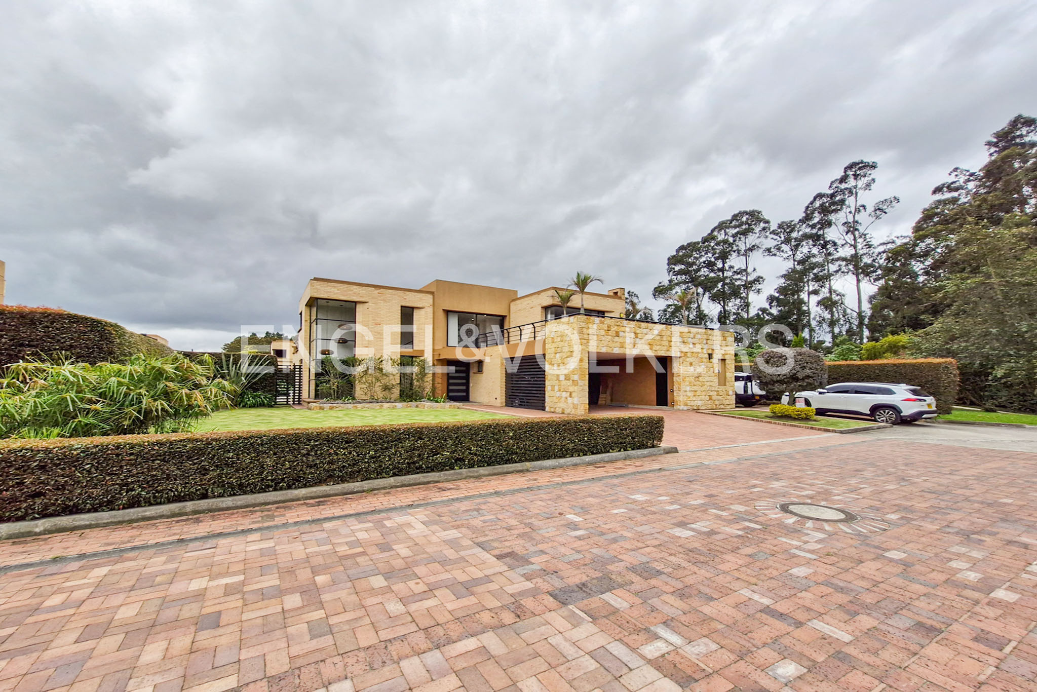 Casa en condominio con clubhouse para venta en Cajicá