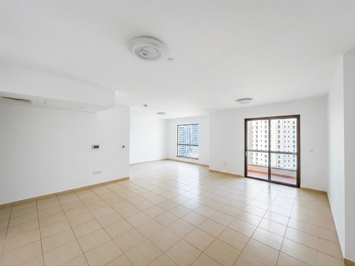 Unfurnished | Spacious Layout | Well Maintained