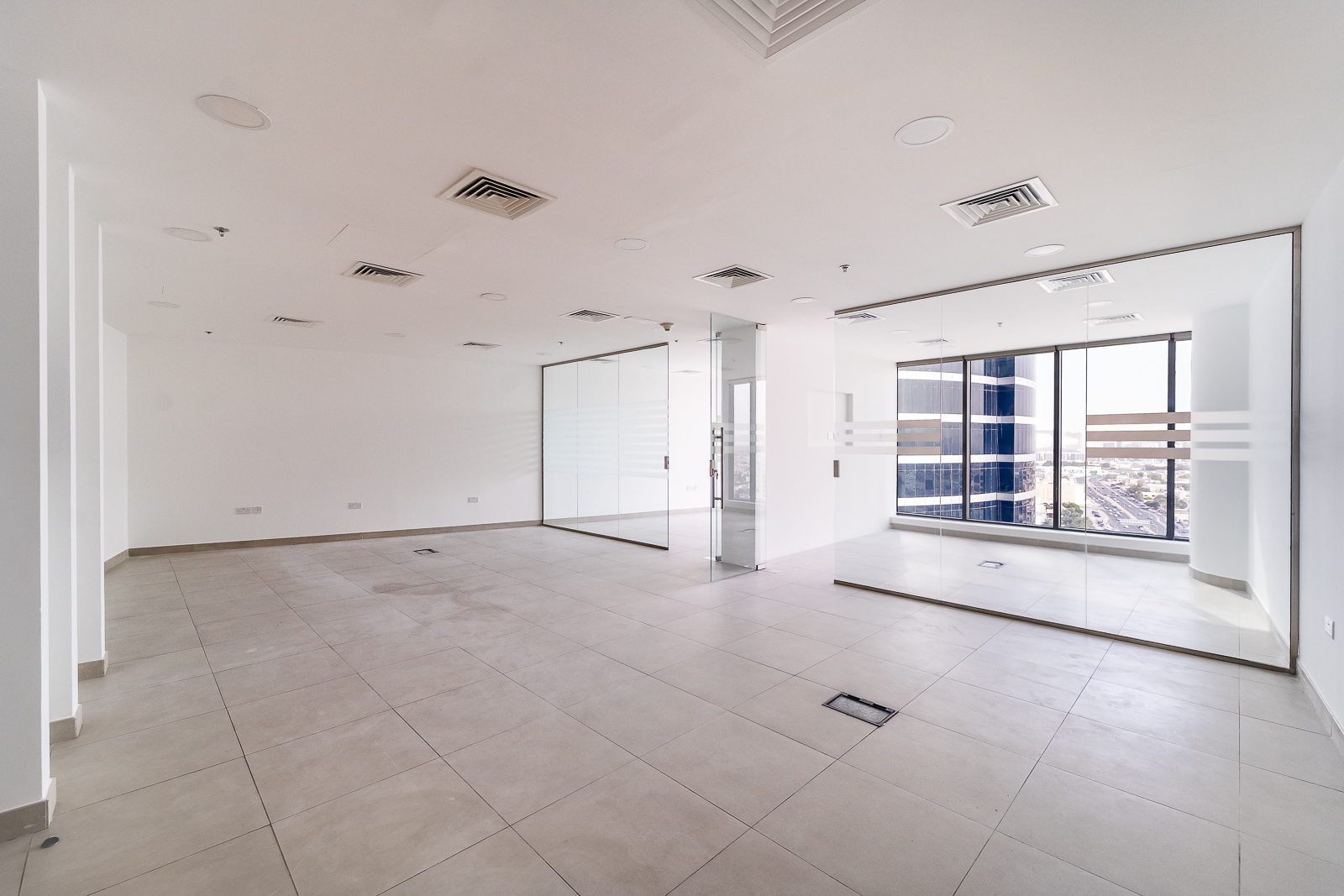 Vacant Office | Mainland License | Partitioned