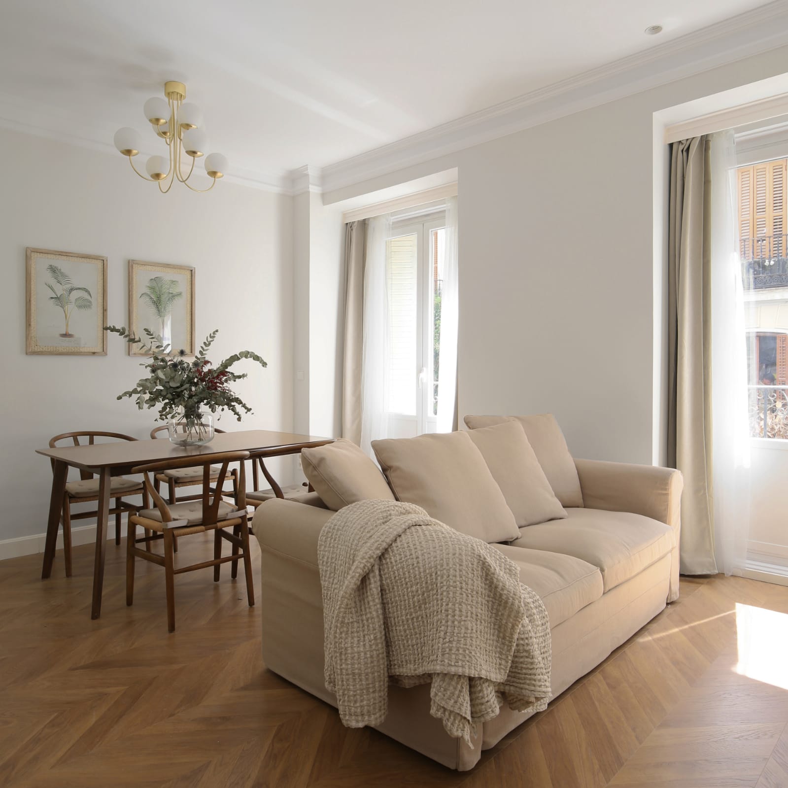 Modern and stylish furnished apartment close to Gran Vía