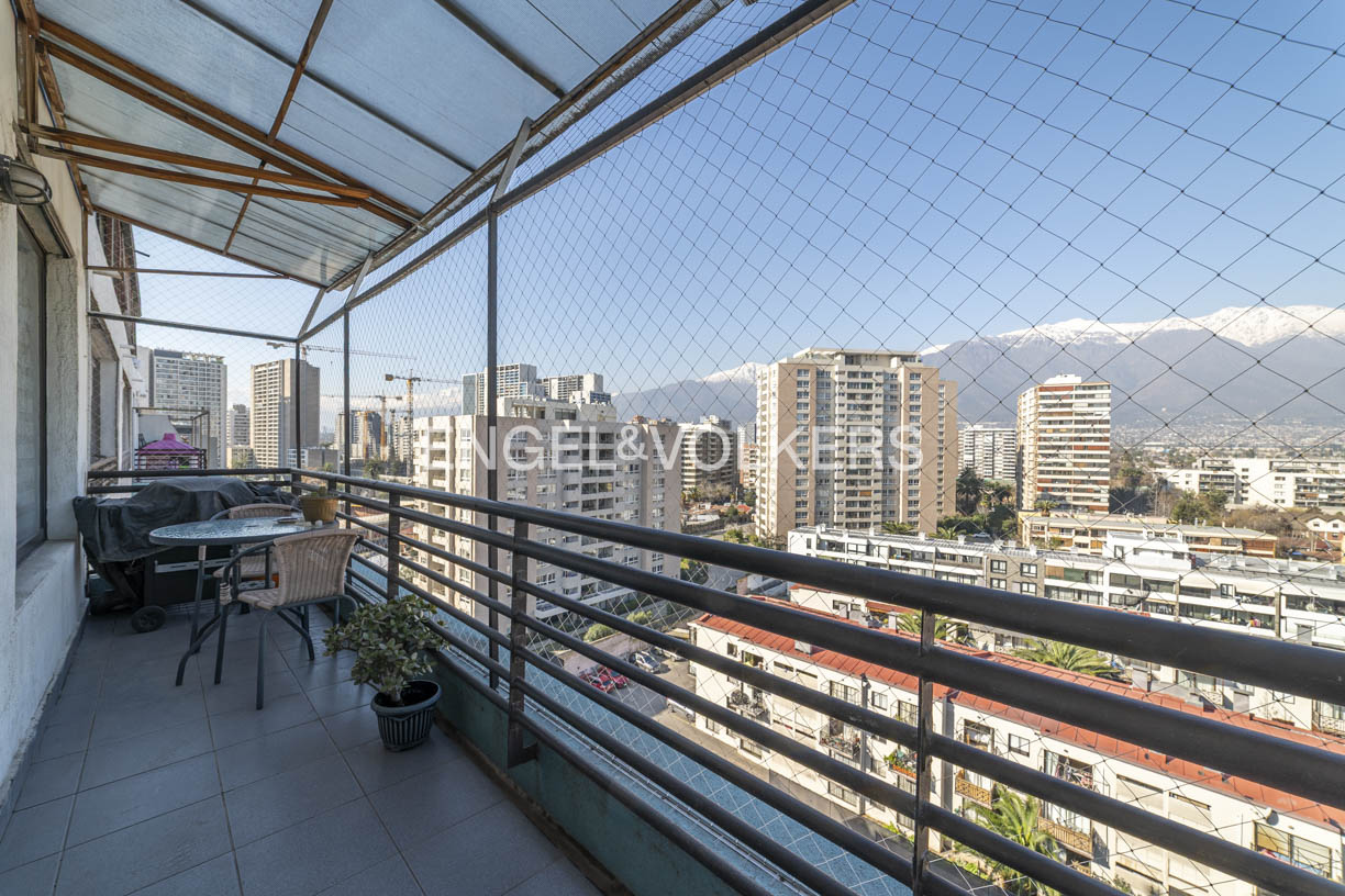 Depto. con vista privilegiada al Oriente / 2D 2B
