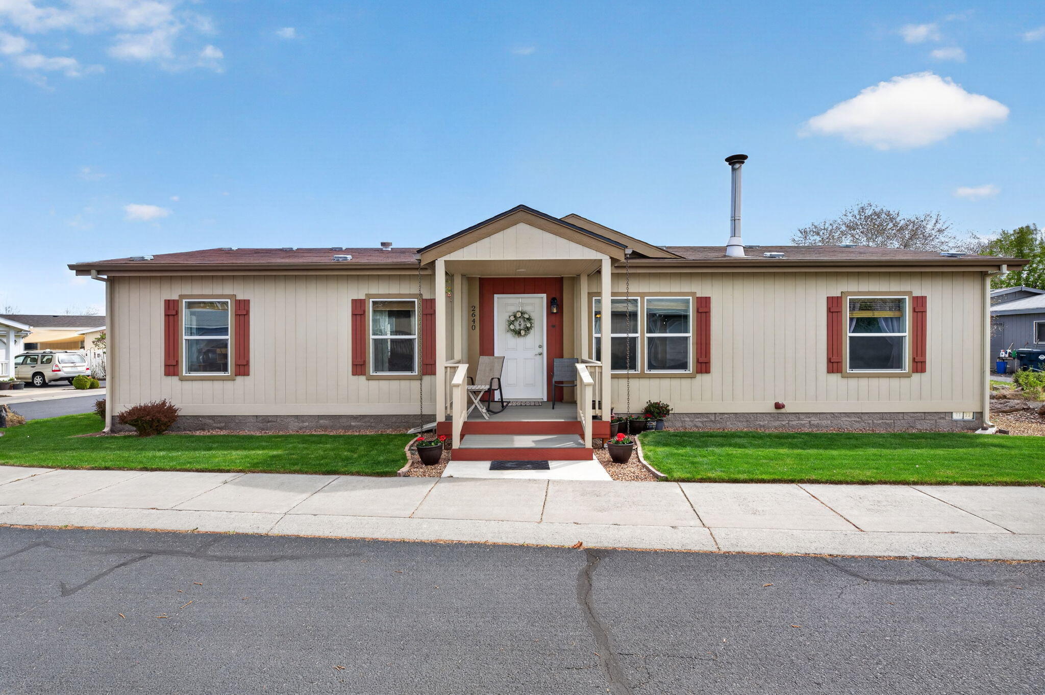 Meticulously Cared For 3 Bedroom SW Redmond Home