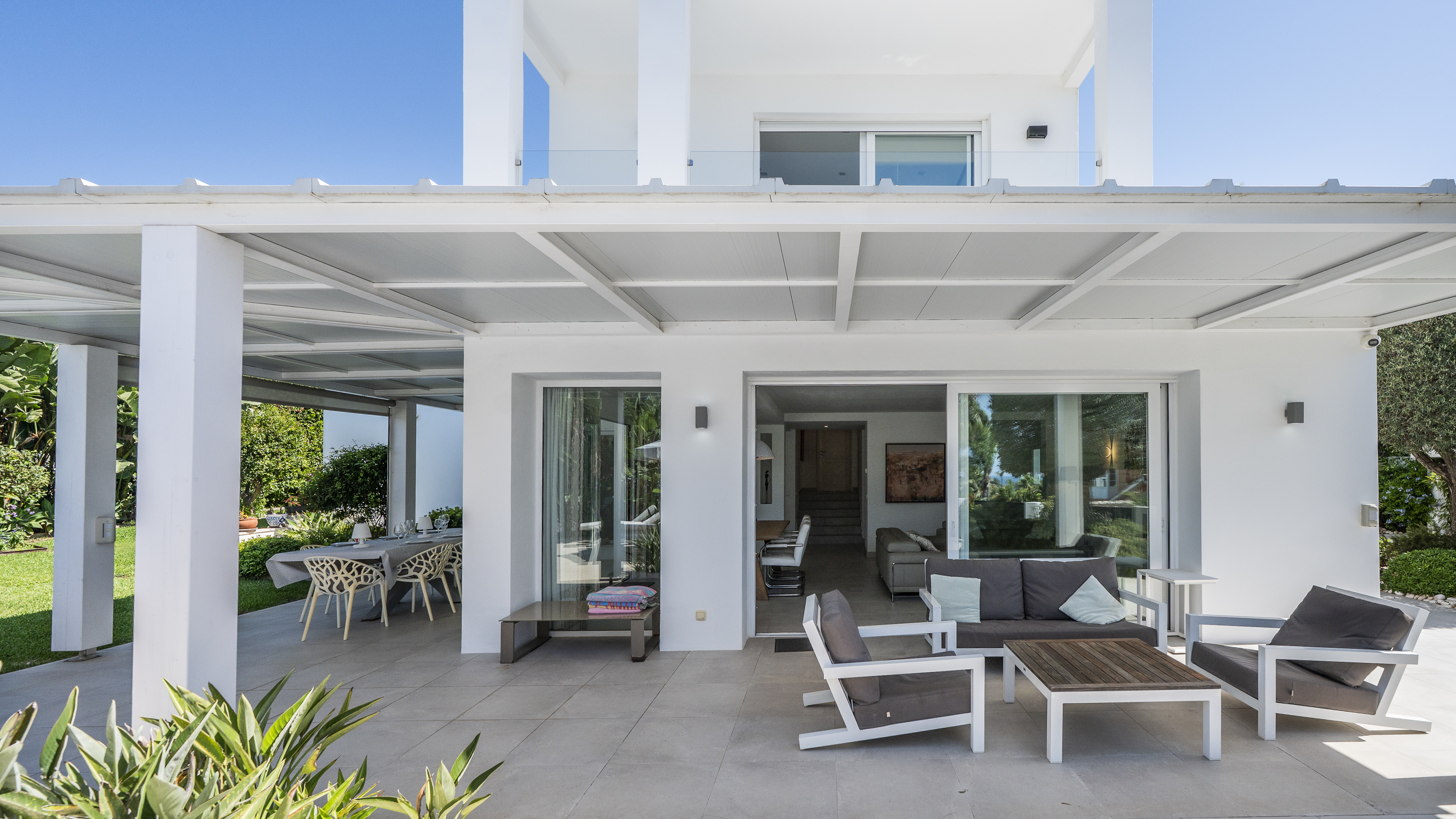 Mediterranean Living Just Steps to the Beach