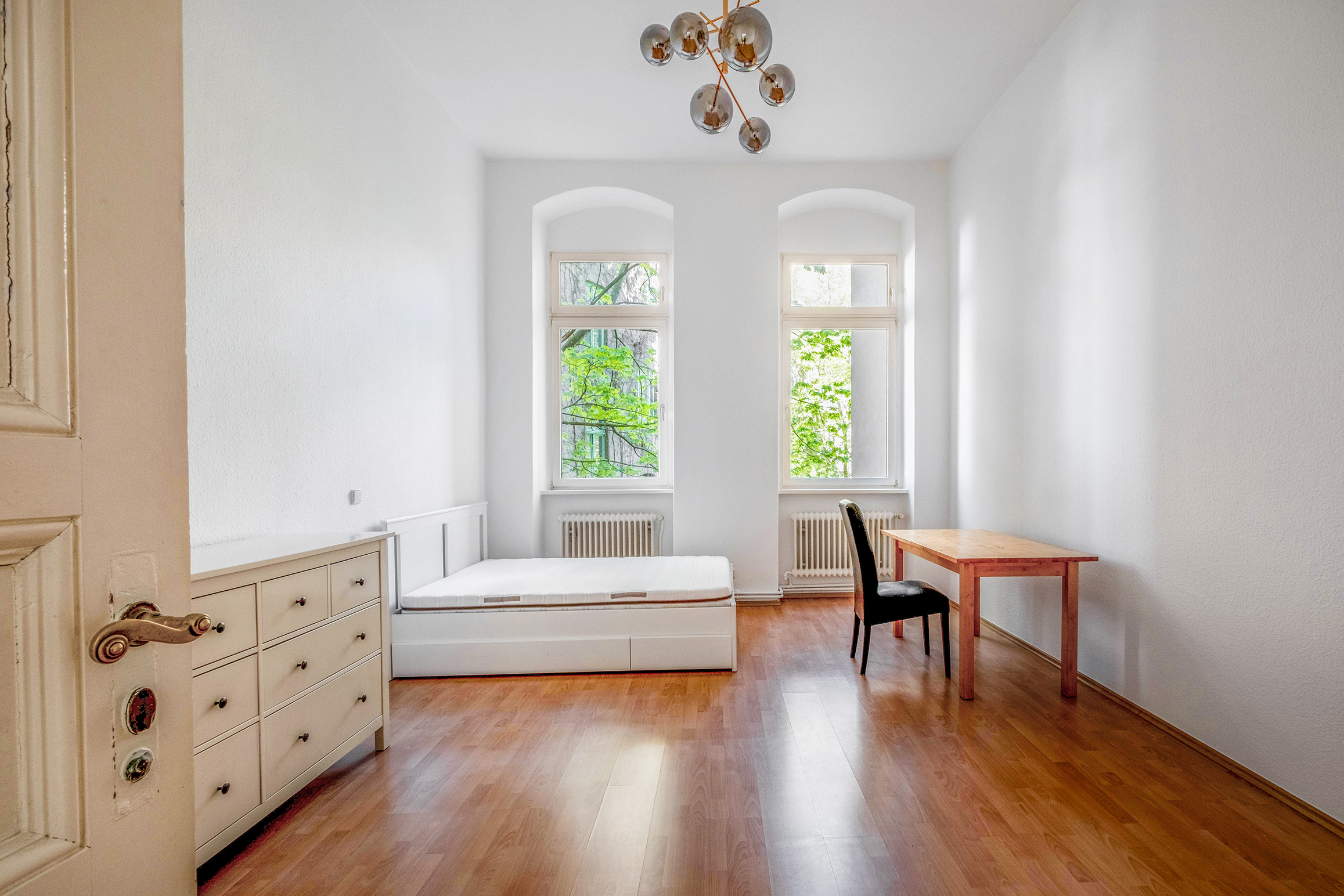 Family-friendly period apartment with a special sense of space