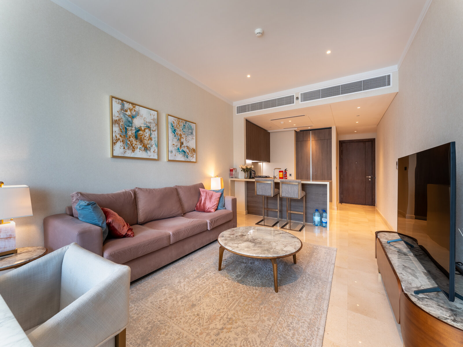 Sky-High Luxury | Fully Furnished | Hotel Amenity Access