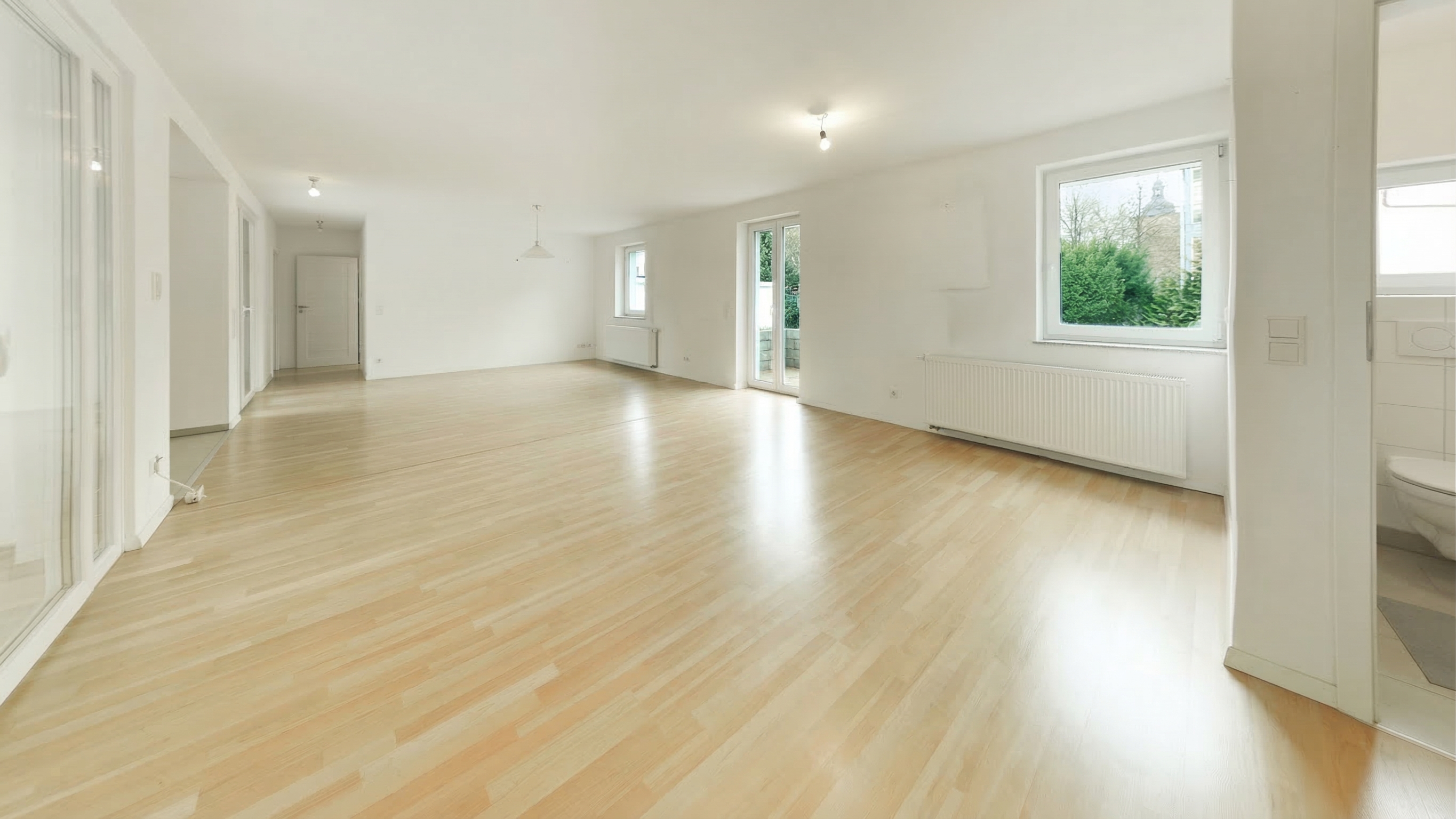 Modernes Einfamilienhaus mit viel Platz und lichtdurchflutetem Wohnbereich