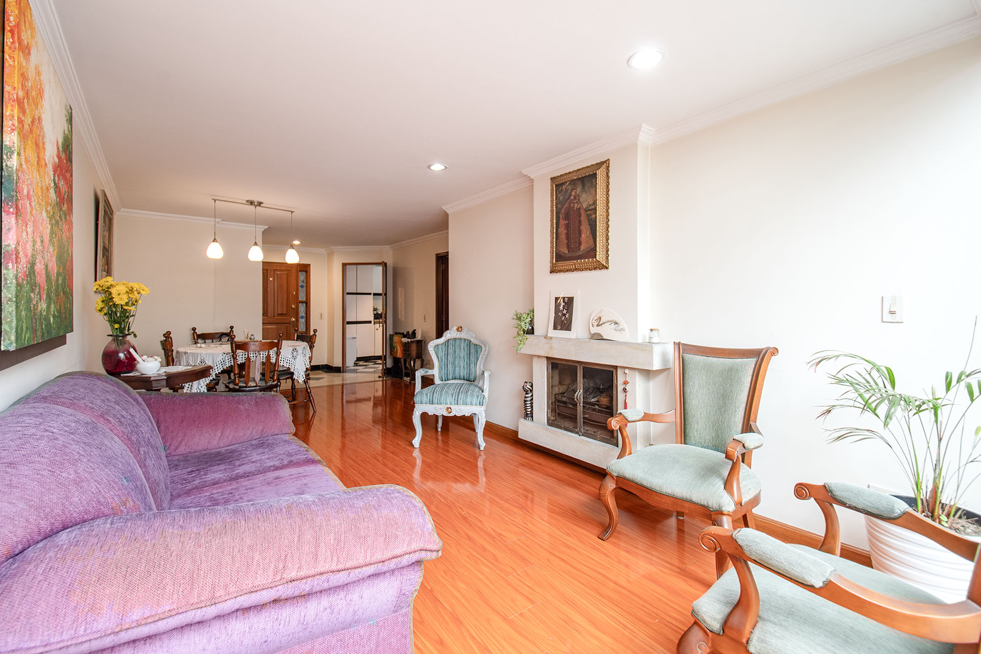 Apartamento con terraza para venta en Niza Calatrava