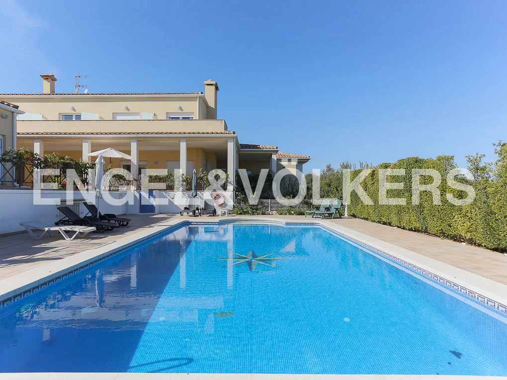 Villa with swimming pool and orange grove in Peñiscola
