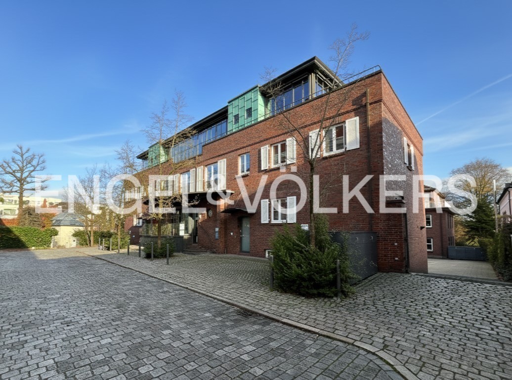 IMAGEFILM - Repräsentativer Bürosolitär in City- und Alsternähe