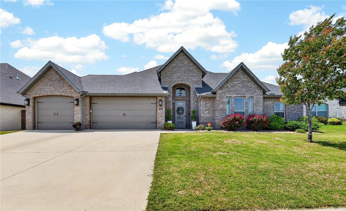 Beautifully Maintained Move-In Ready Home