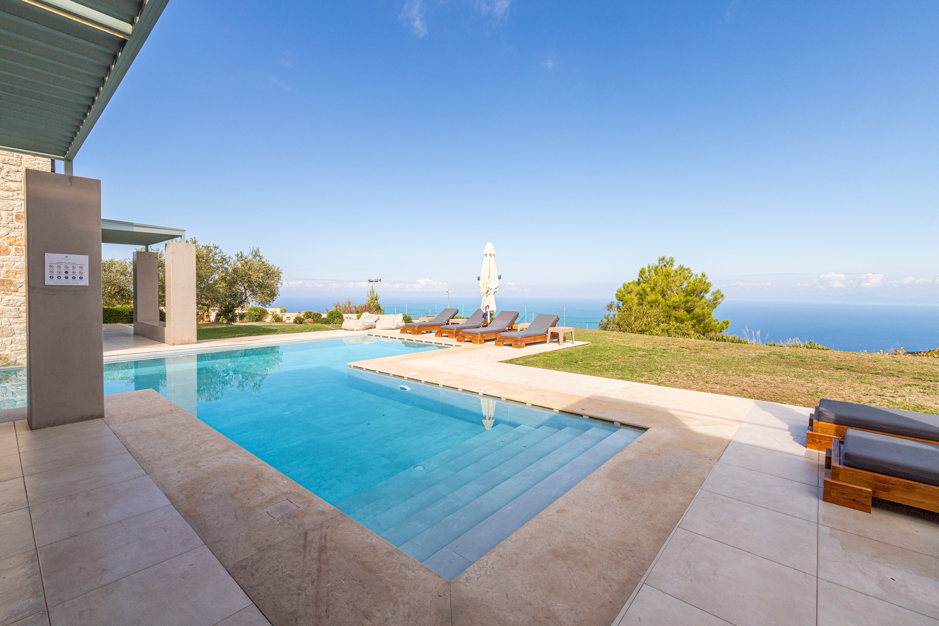 Horizon View Estate - Ιδιωτική Βίλα με πισίνα