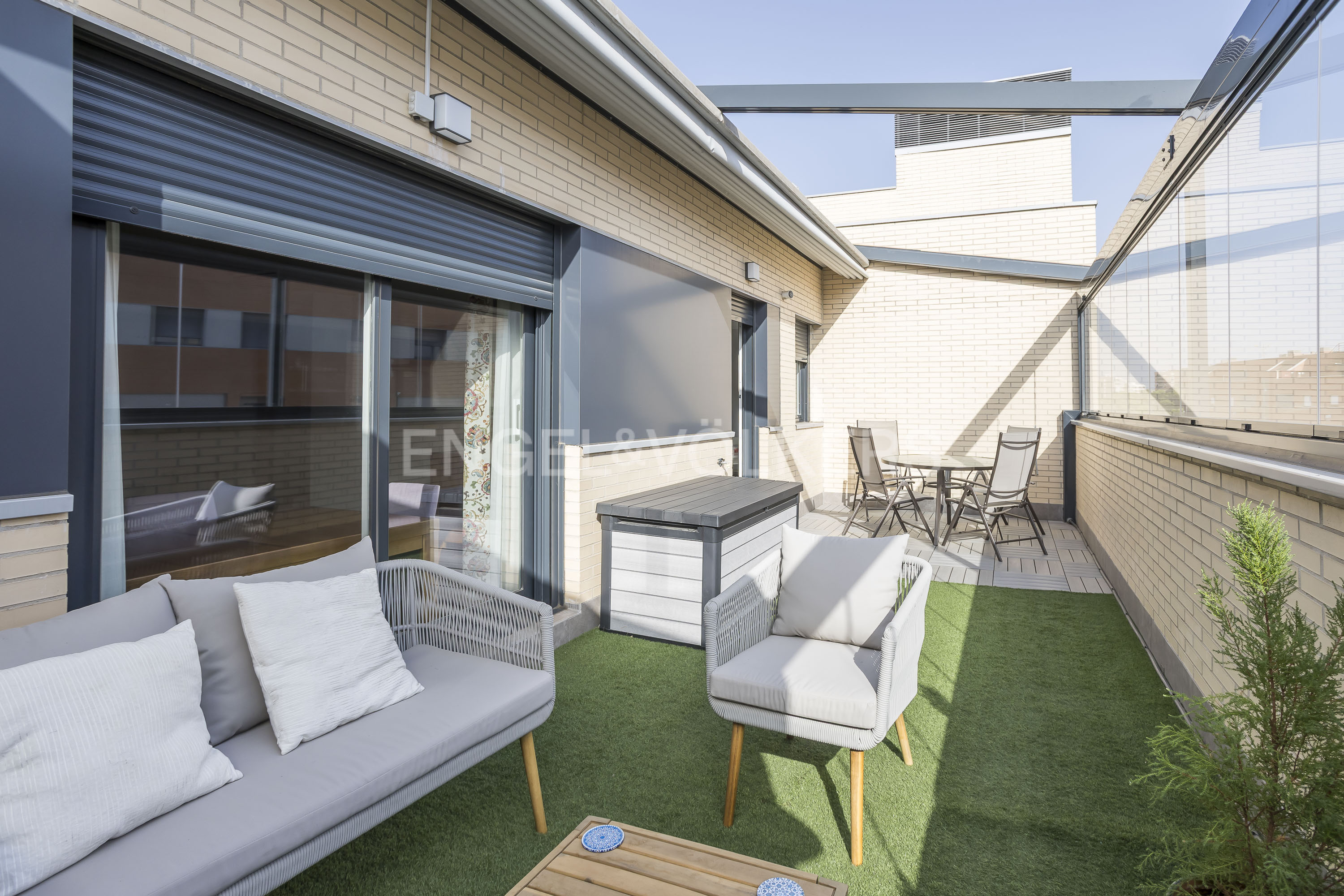 Apartment with terrace, pool, garage, and storage