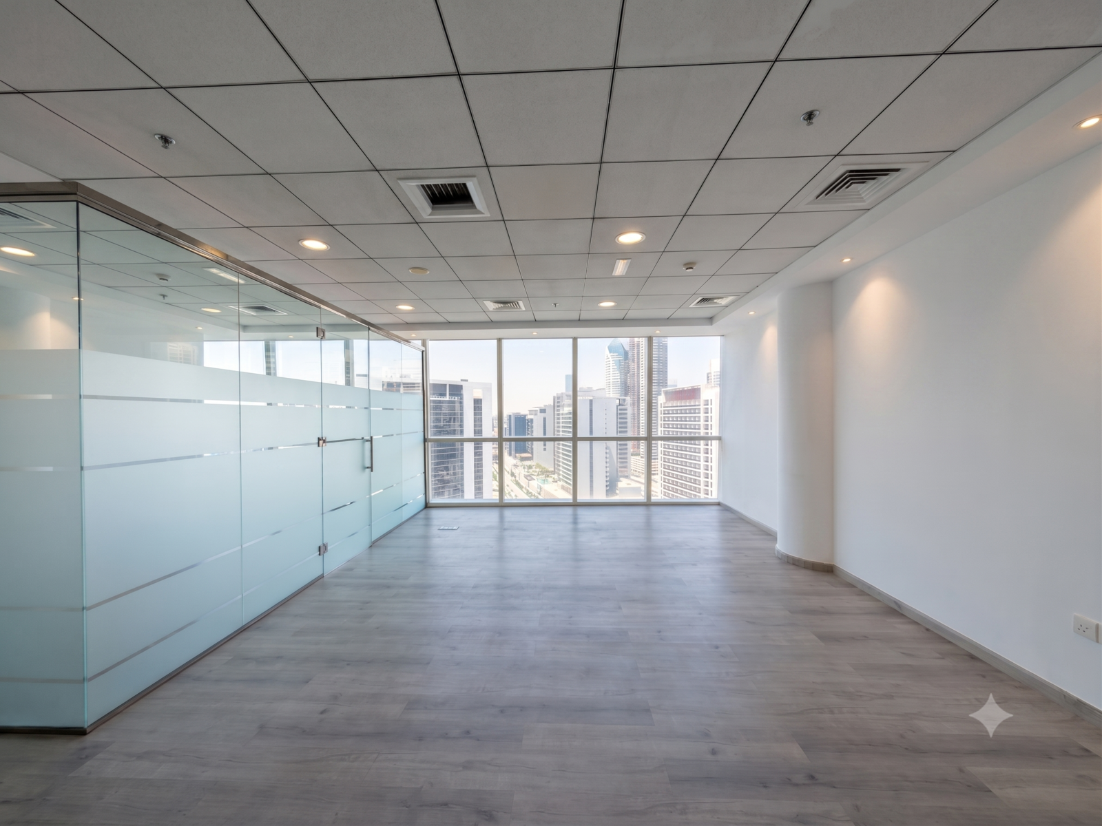 Fitted Office | Canal Views | High Floor