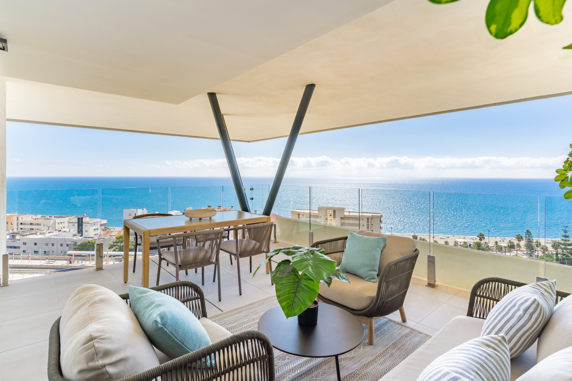 Bright two-bedroom apartment with unobstructed sea views in Carvajal
