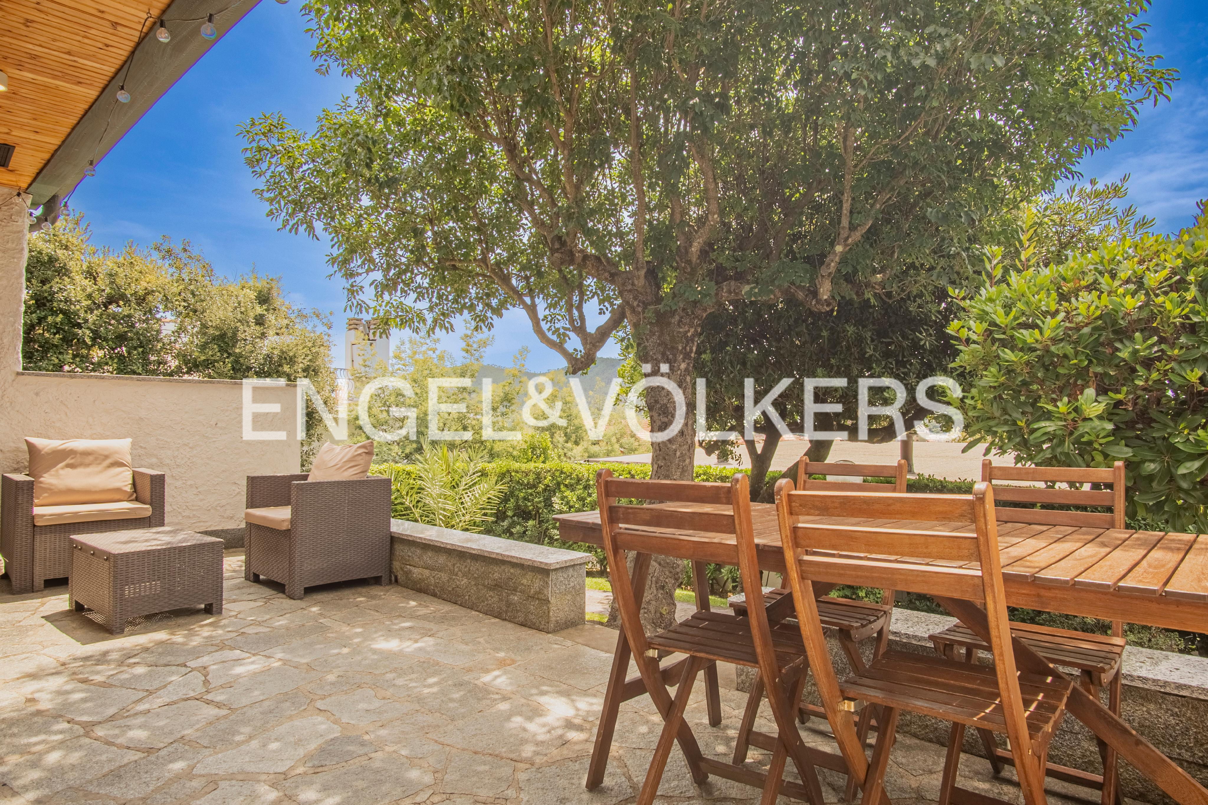 Apartment in Residential Complex with Pool – Sestri Levante