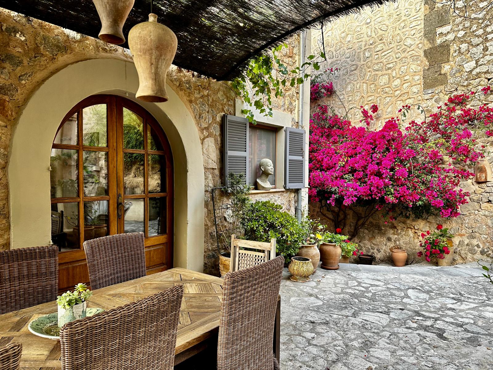 Charming stone townhouse with pool in the heart of Deià - Holiday rental