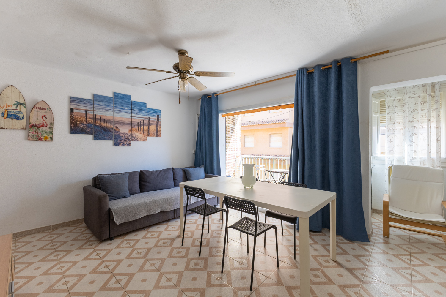 APARTAMENTO EN EL PERELLÓ