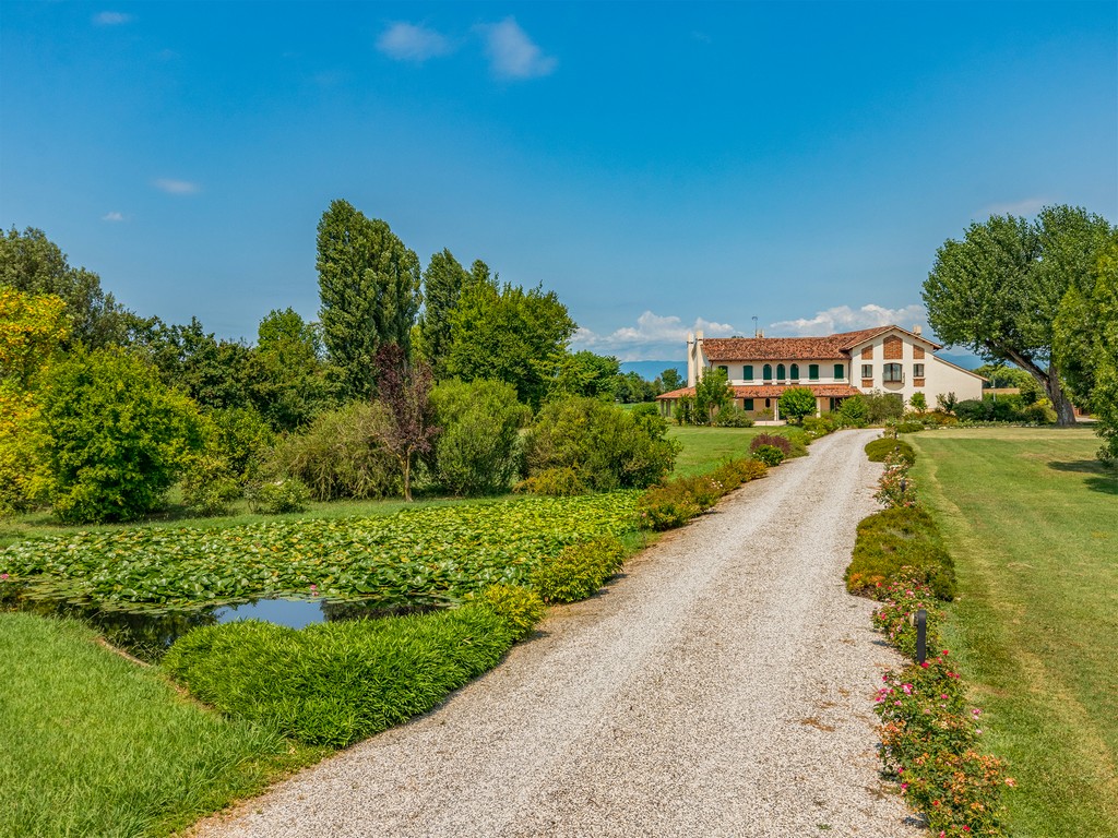 Landhaus mit Park
