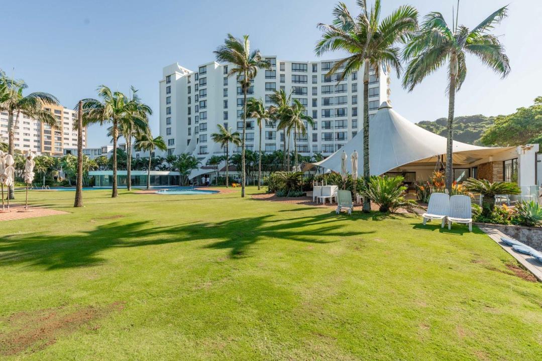 From The Apartment To The Beach In Seconds!