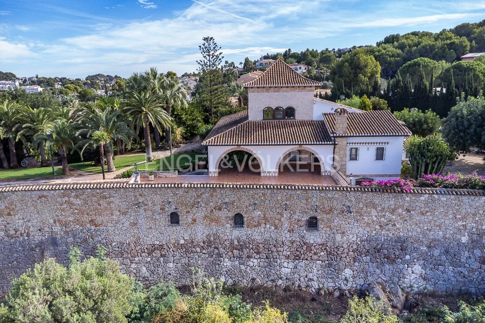 Magnificent property with more than 6000 sqm in Denia