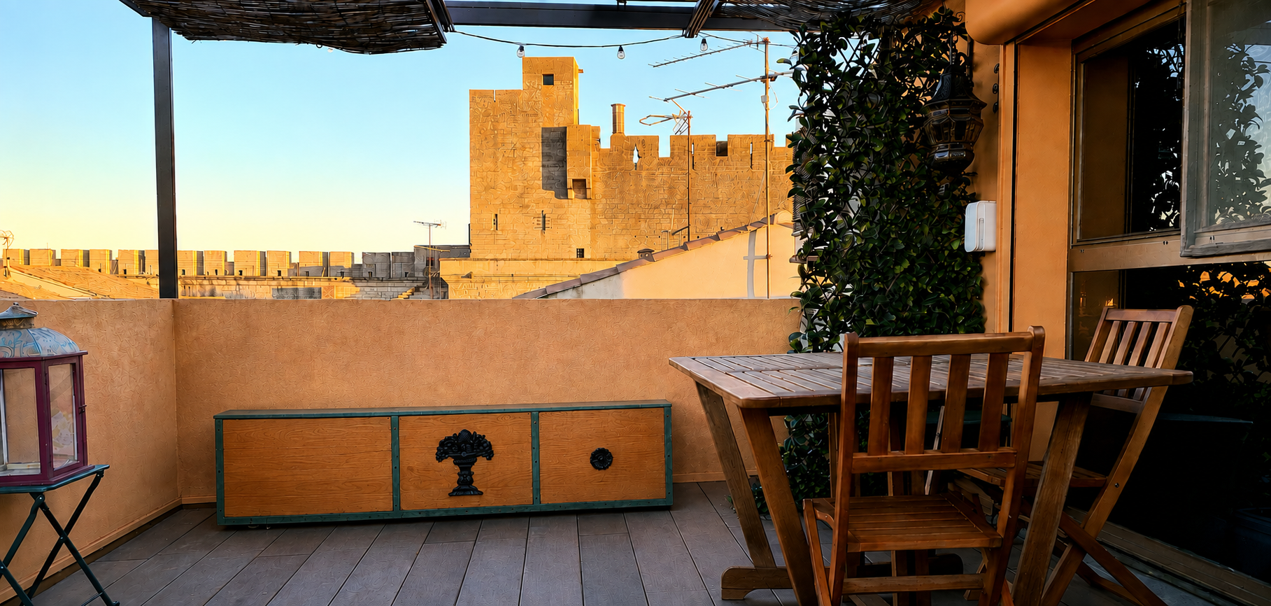 Aigues-Mortes – Exceptional property – In the heart of the ramparts