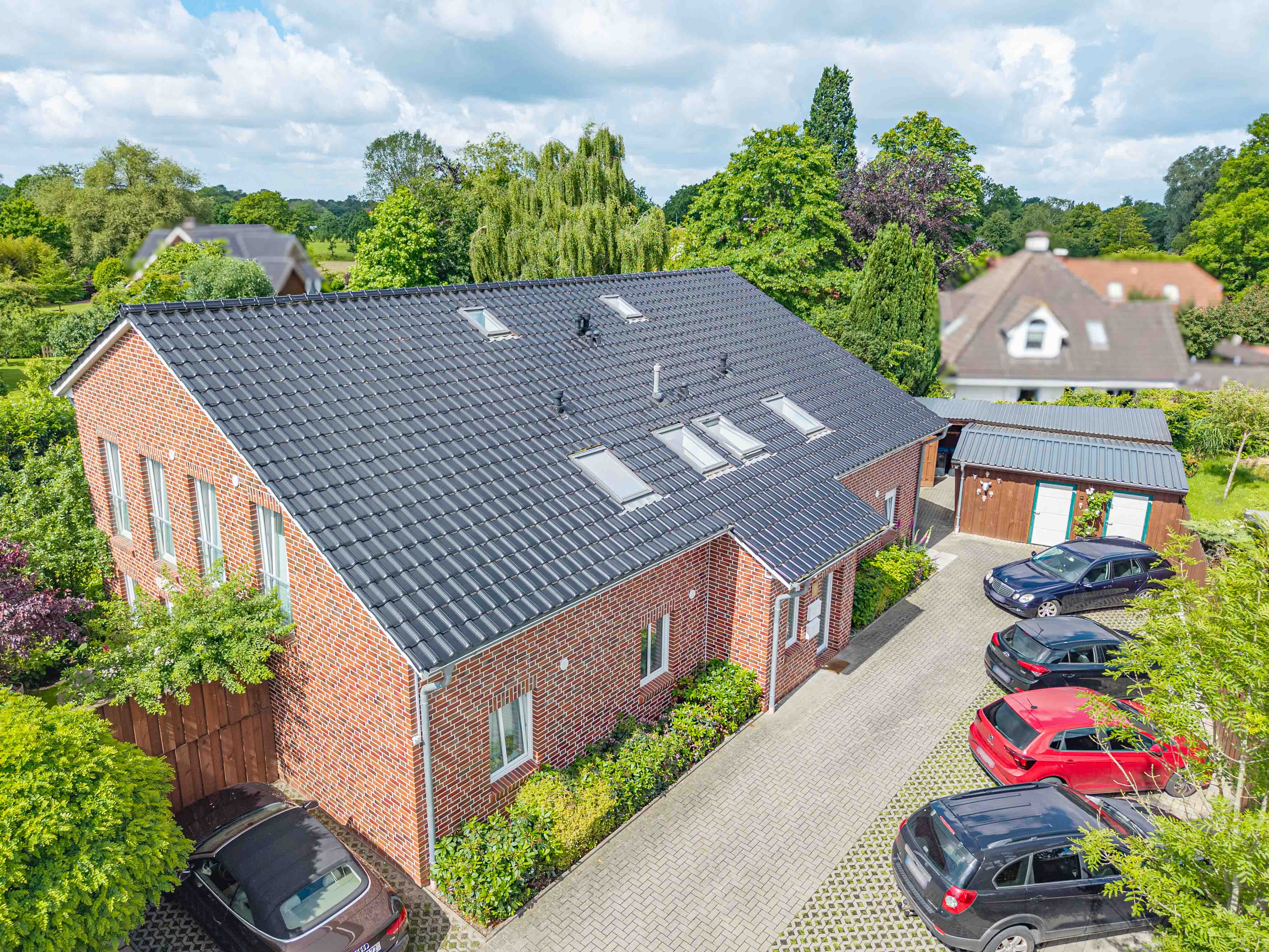 Kapitalanlage mit Selbstnutzungsoption.  Mehrfamilienhaus mit 4 Wohneinheiten, Erdgeschoss seniorengerecht