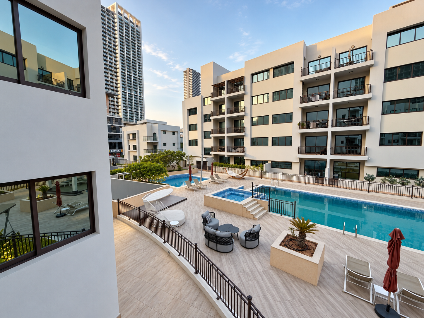 Large | Furnished | Vacant Now | Pool View