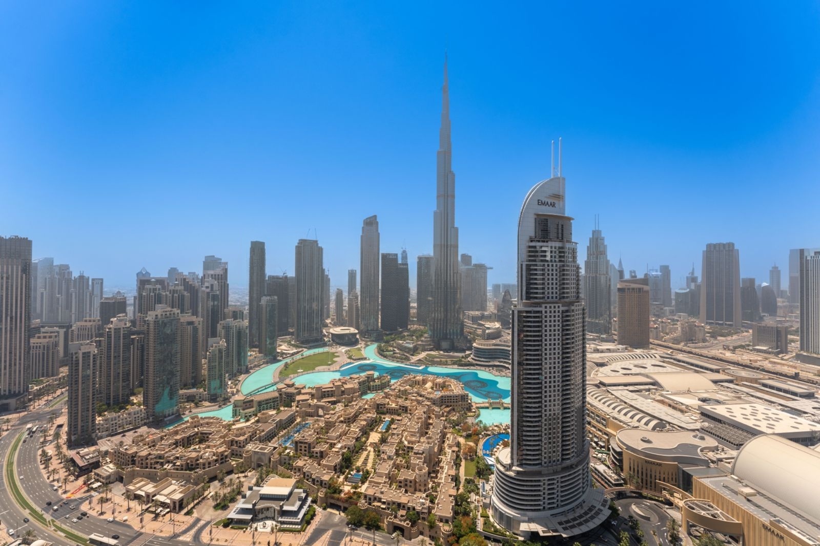 Burj Khalifa and Fountain View | High Floor | Vacant