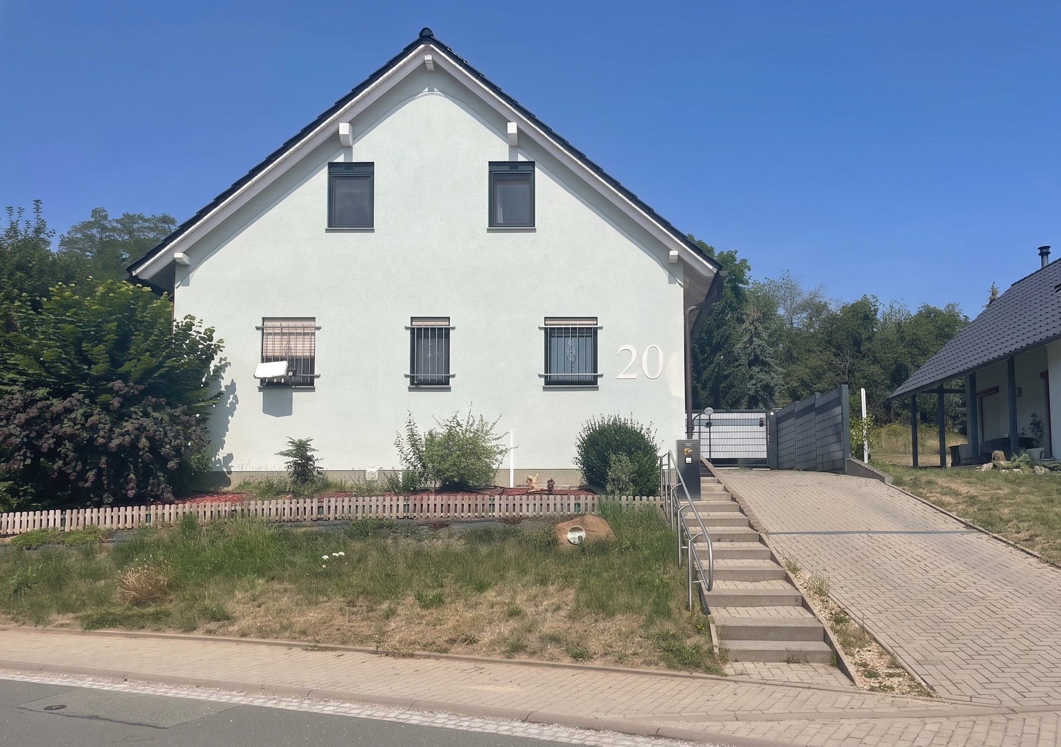 Modernes Einfamilienhaus in beliebter Lage in Teuchern