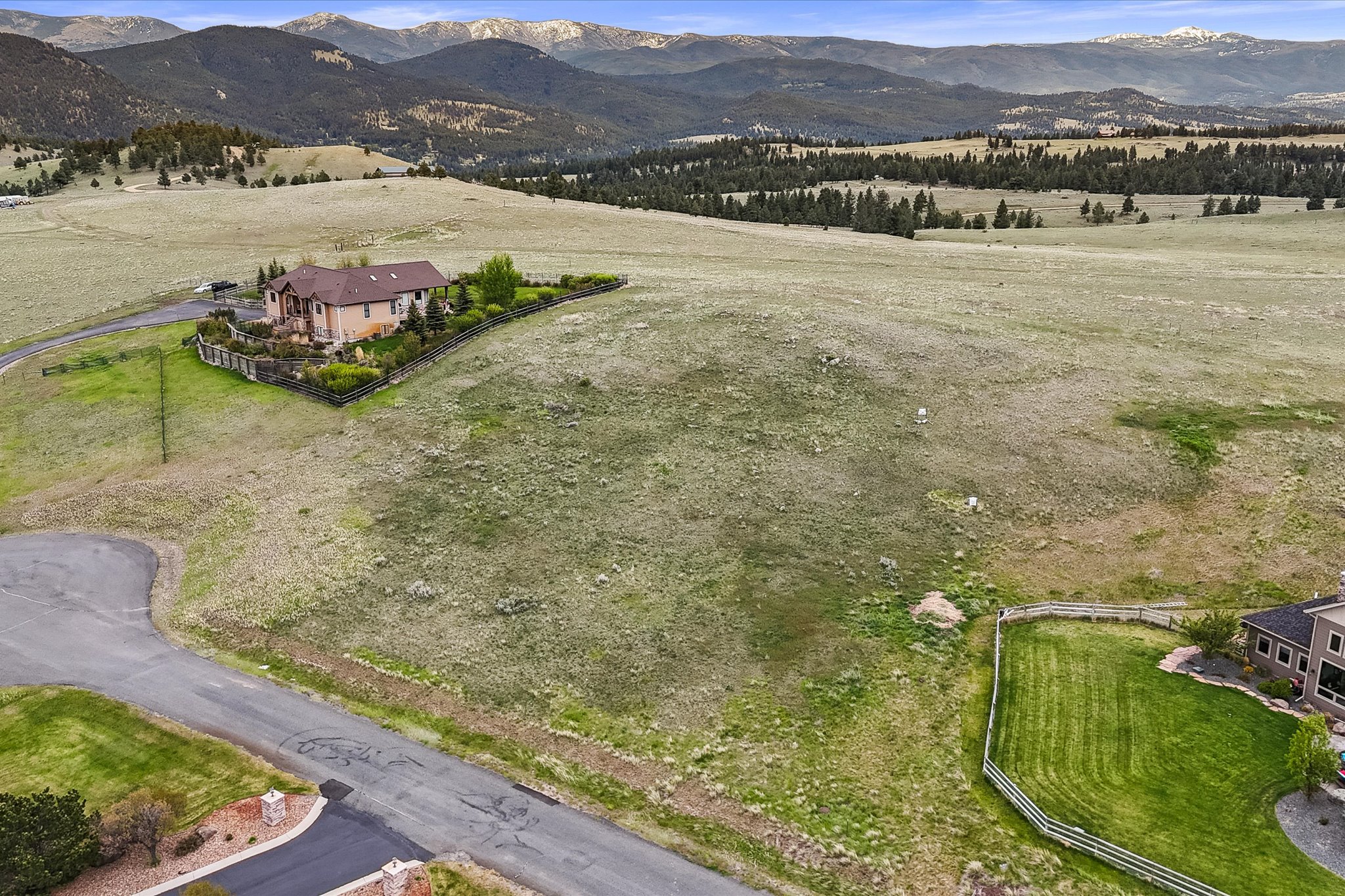 Buildable Lot With Panoramic Views