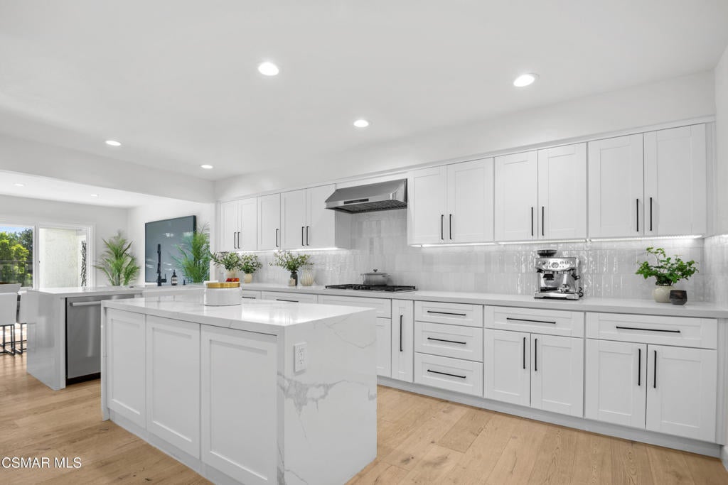 Fully Furnished North Ranch Luxury
