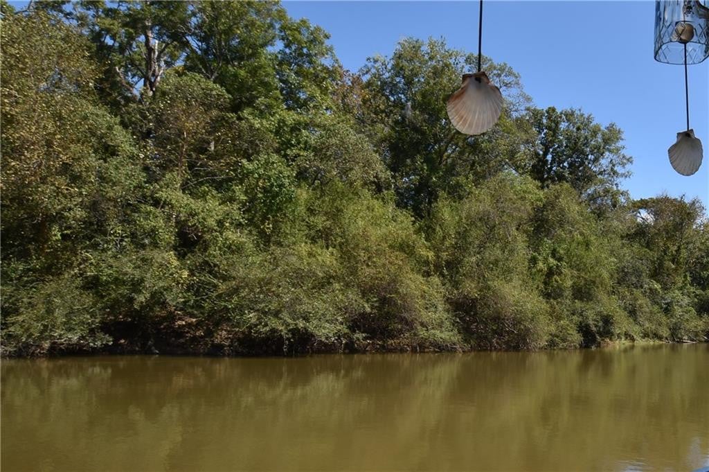 13 acres on Porters River