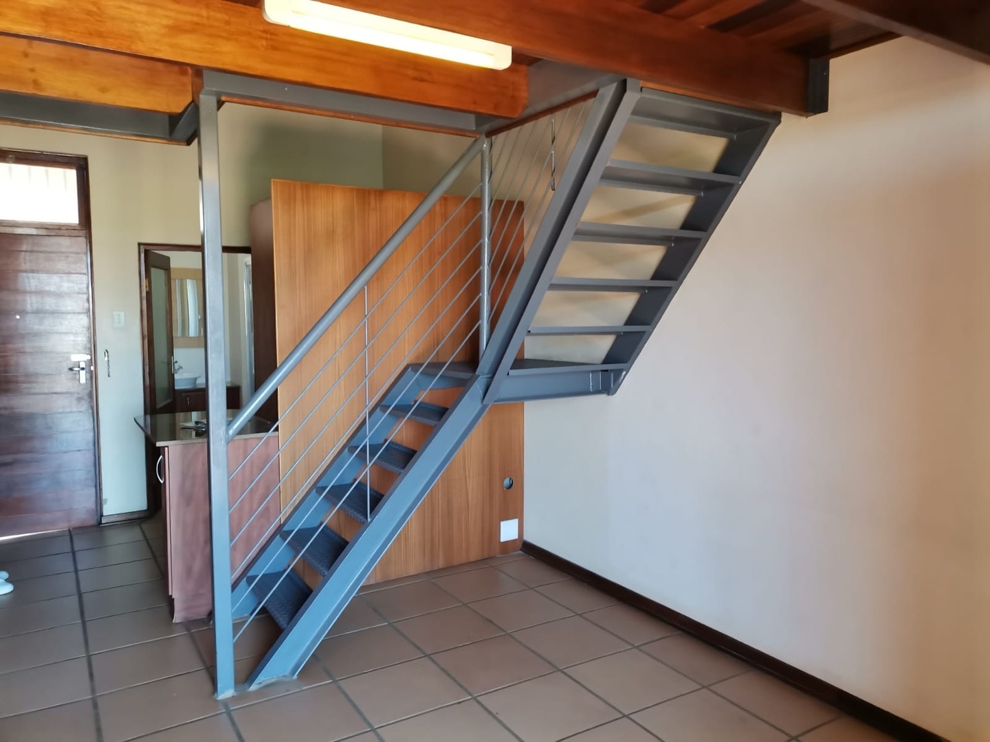 One-Bedroom Bats Unit with Loft