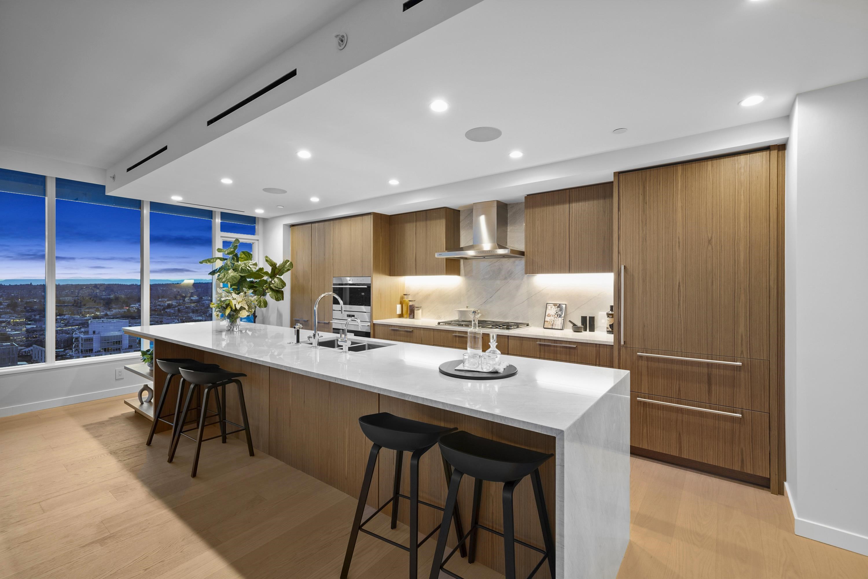 Wake Up to Panoramic Vancouver Living