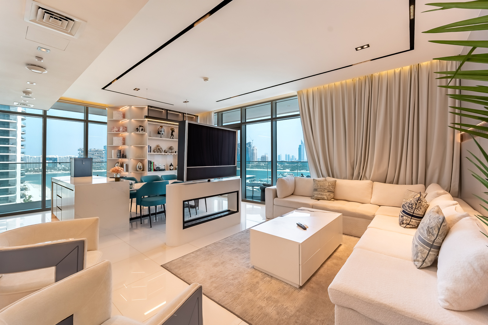 Fully Furnished I Upgraded I Marina View