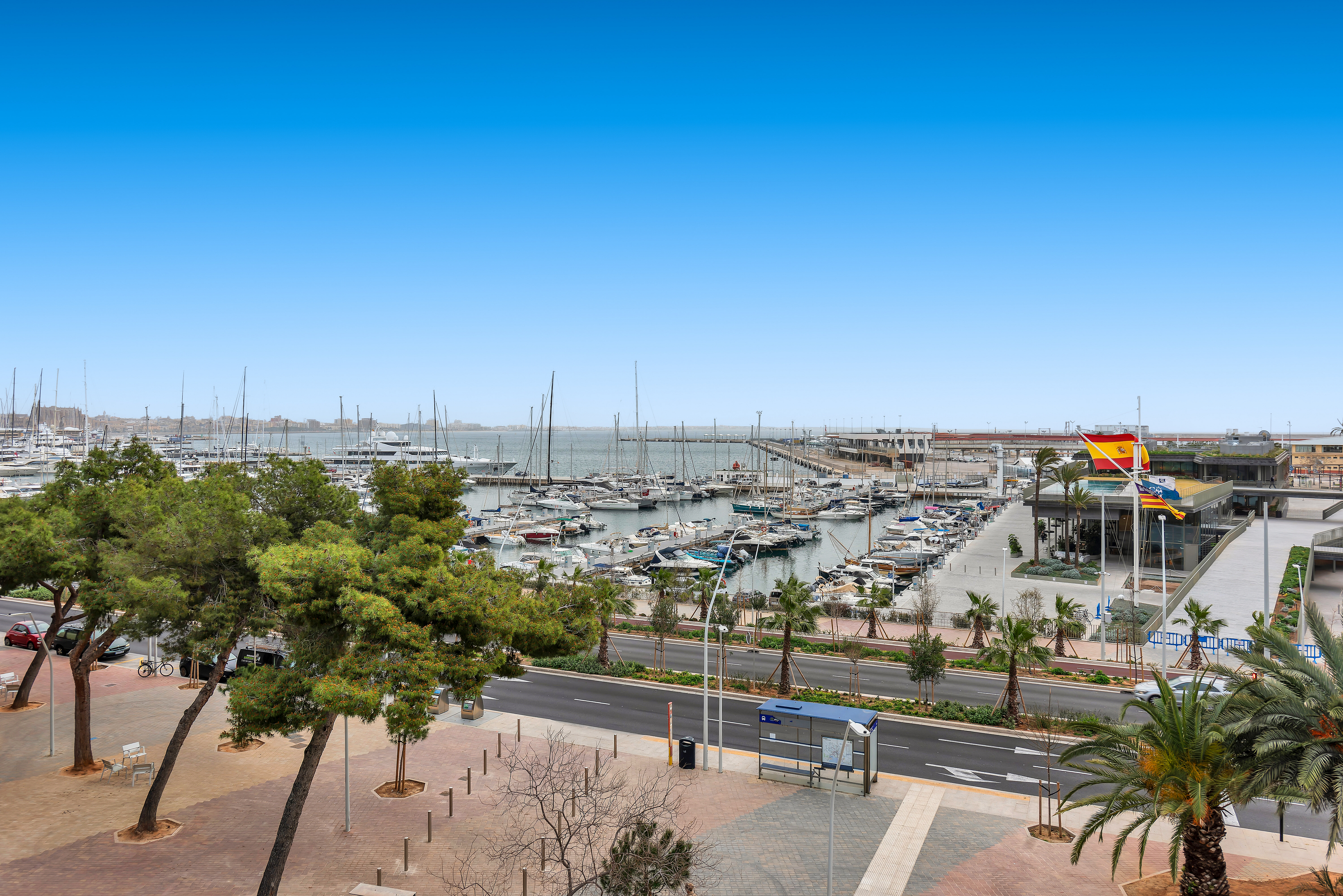 Inmueble de prestigio apto como oficina o vivienda con espectacular vista al mar