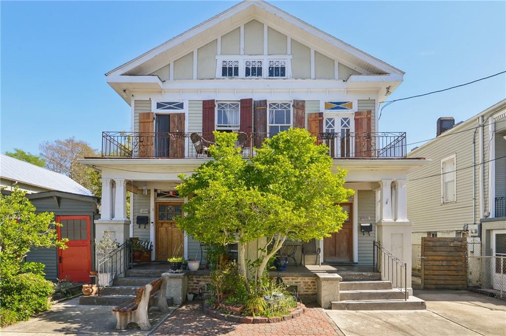 City Park Triangle duplex with saltwater pool