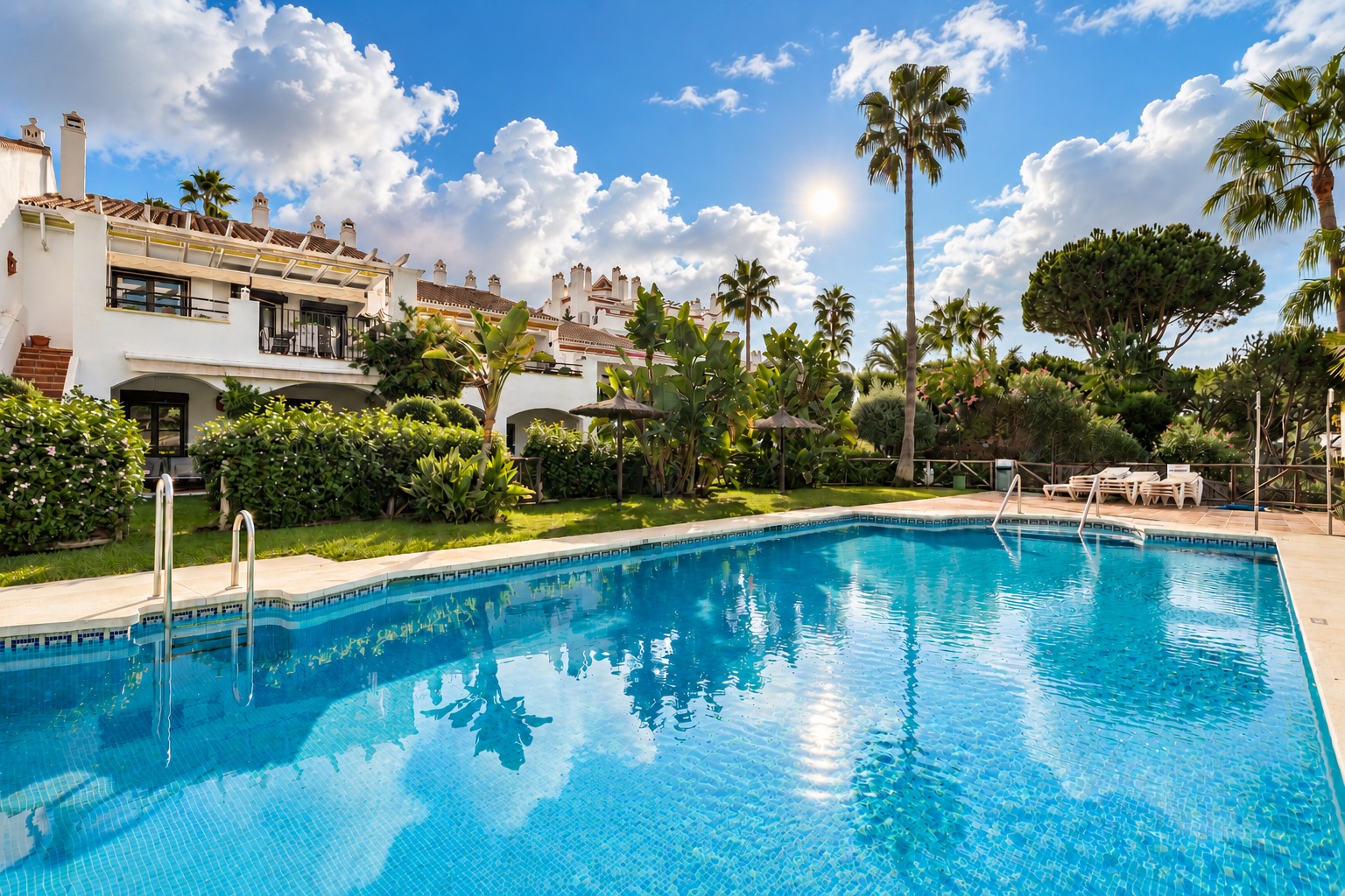 Townhouse with Mediterranean charm, in the heart of the golf course