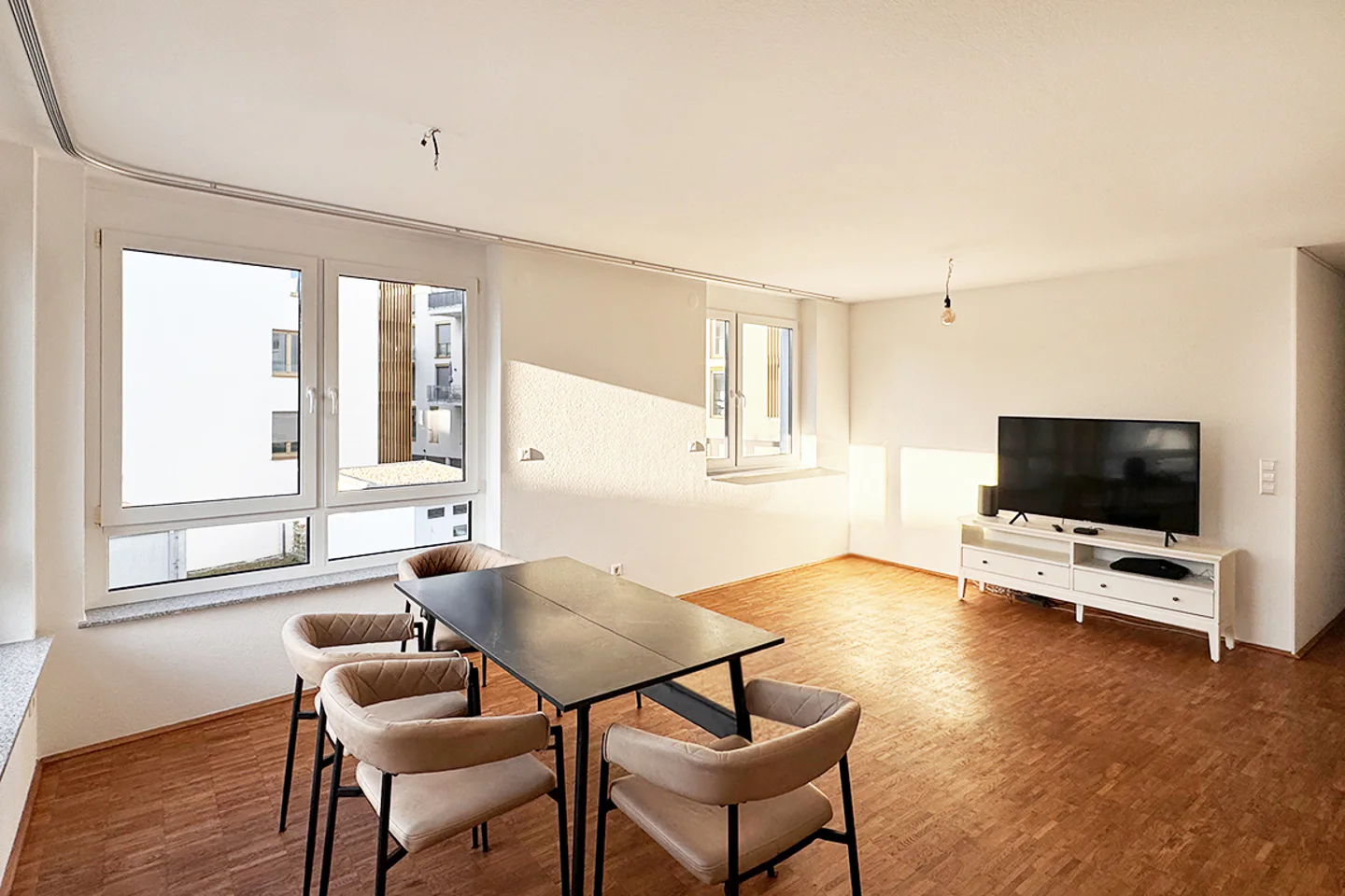 Großzügige 4-Zimmer-Wohnung im Herzen von Böblingen - Foto 1