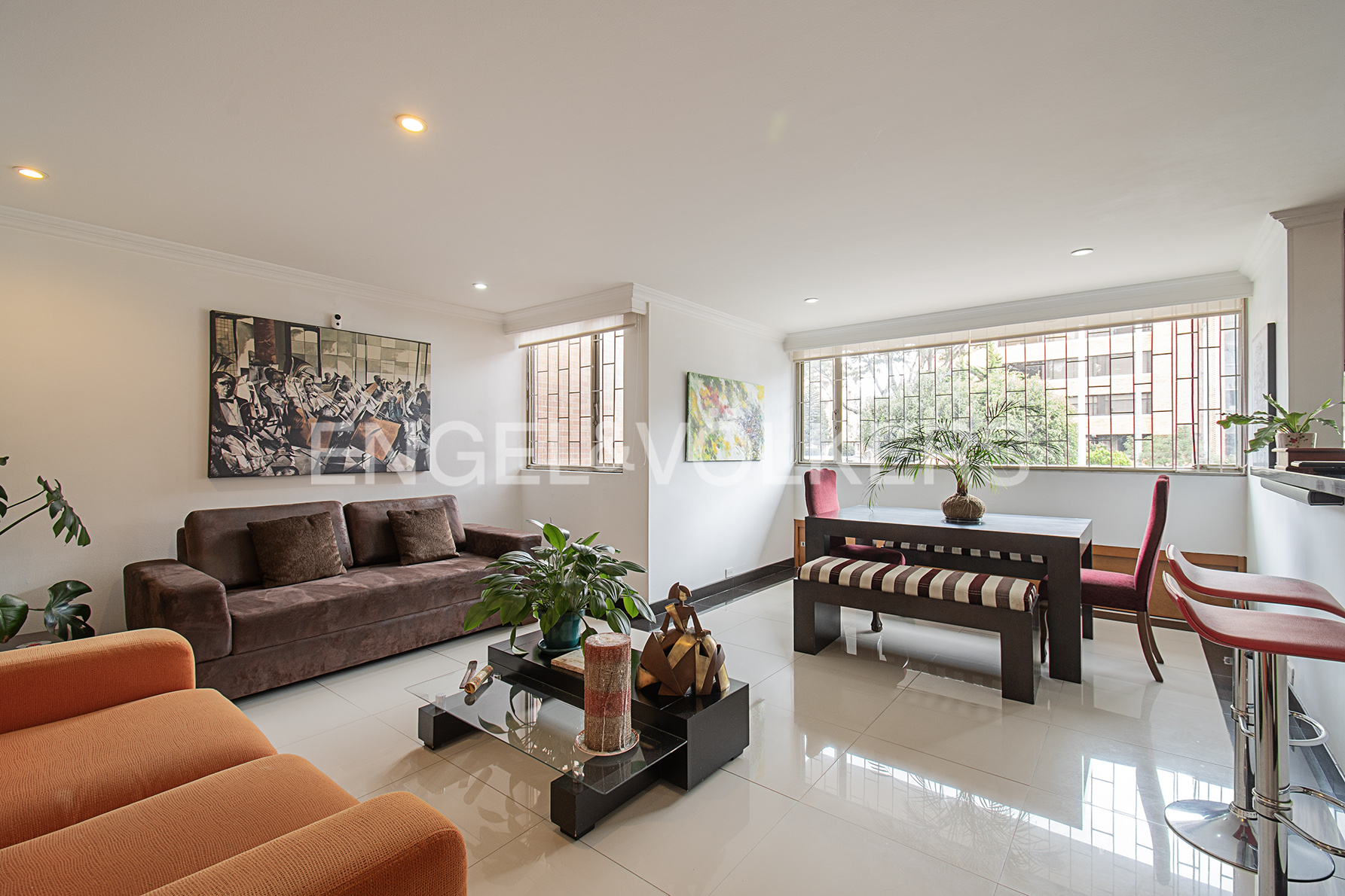Apartamento exterior para venta como inversión en Santa Bárbara
