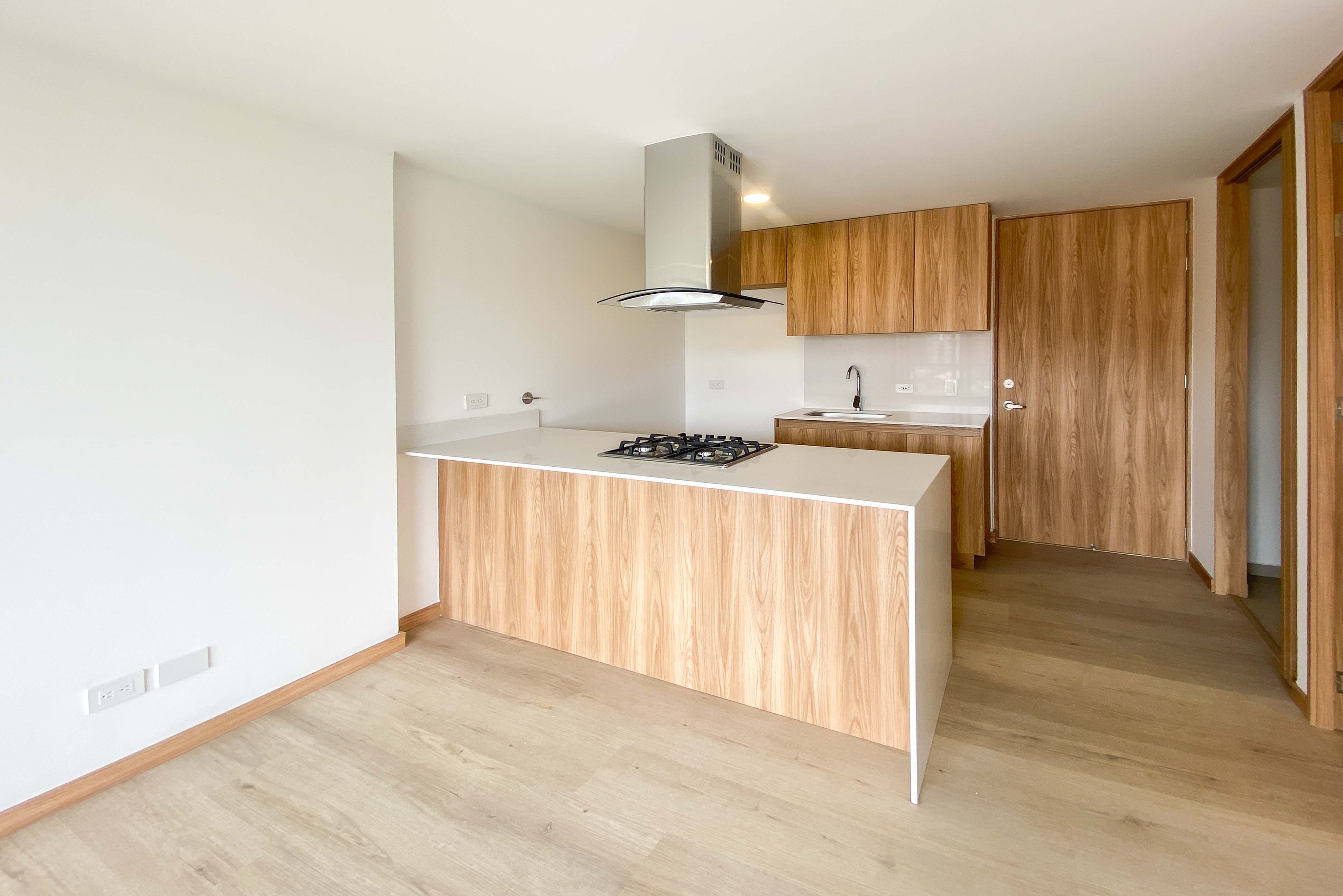 Moderno apartamento con Club House en arriendo